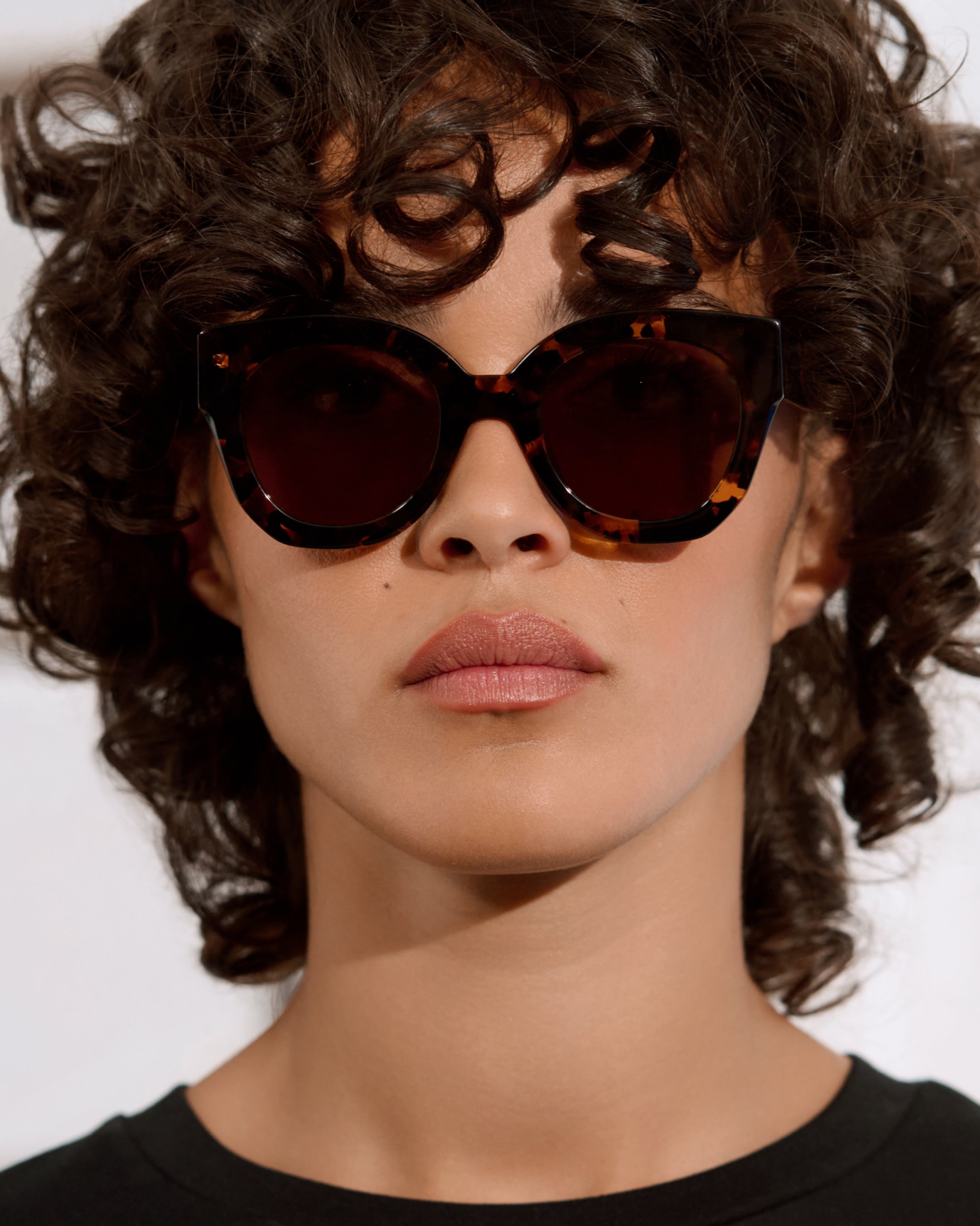 jimmy-fairly-la-swirl-lunettes-de-soleil-papillon-oversize-en-ac-tate-caille-cat image 3