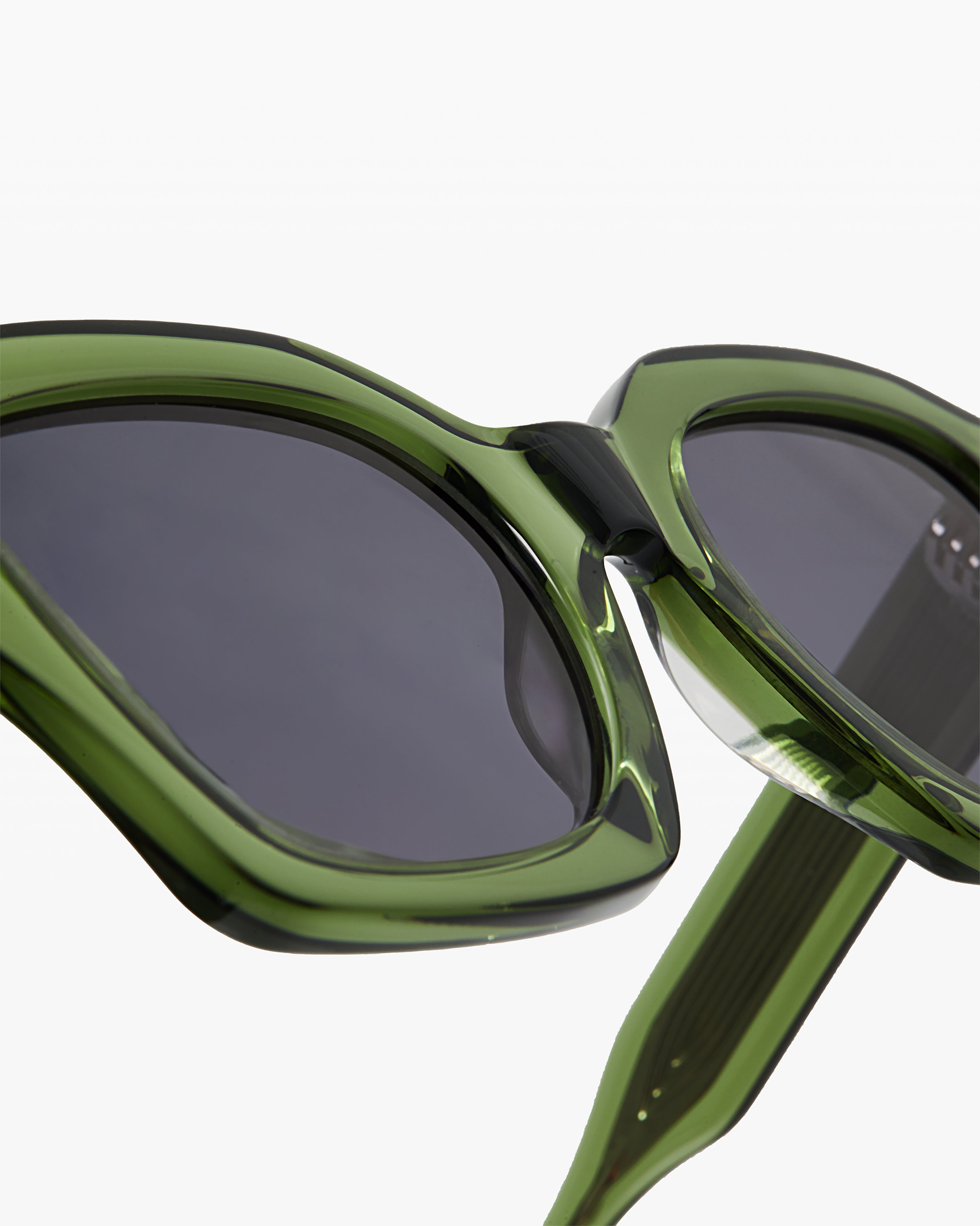 jimmy-fairly-la-rita-lunettes-de-soleil-papillon-en-ac-tate-de-cellulose-vertes- image 5