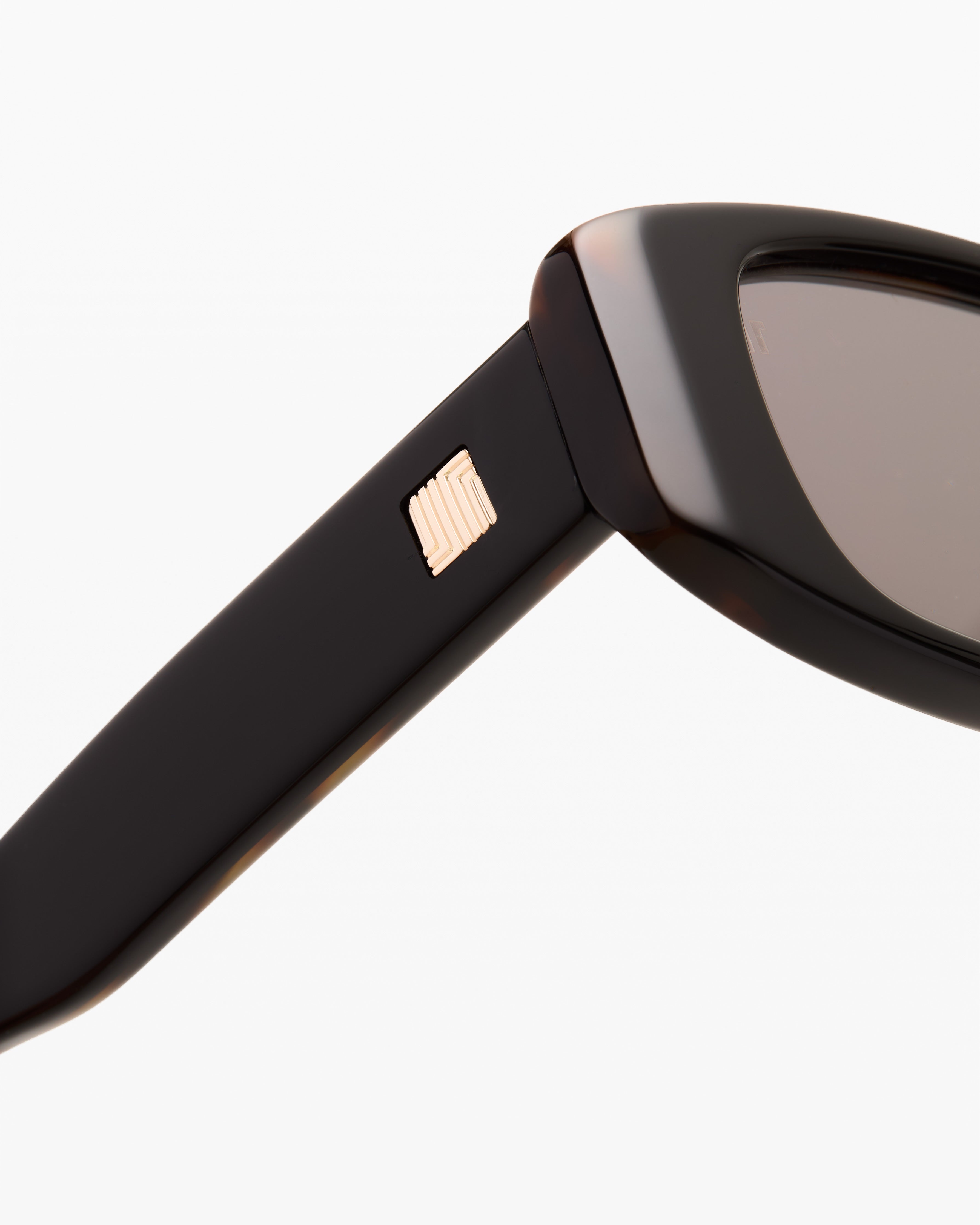 jimmy-fairly-la-indy-lunettes-de-soleil-rectangulaires-noires-femme image 4