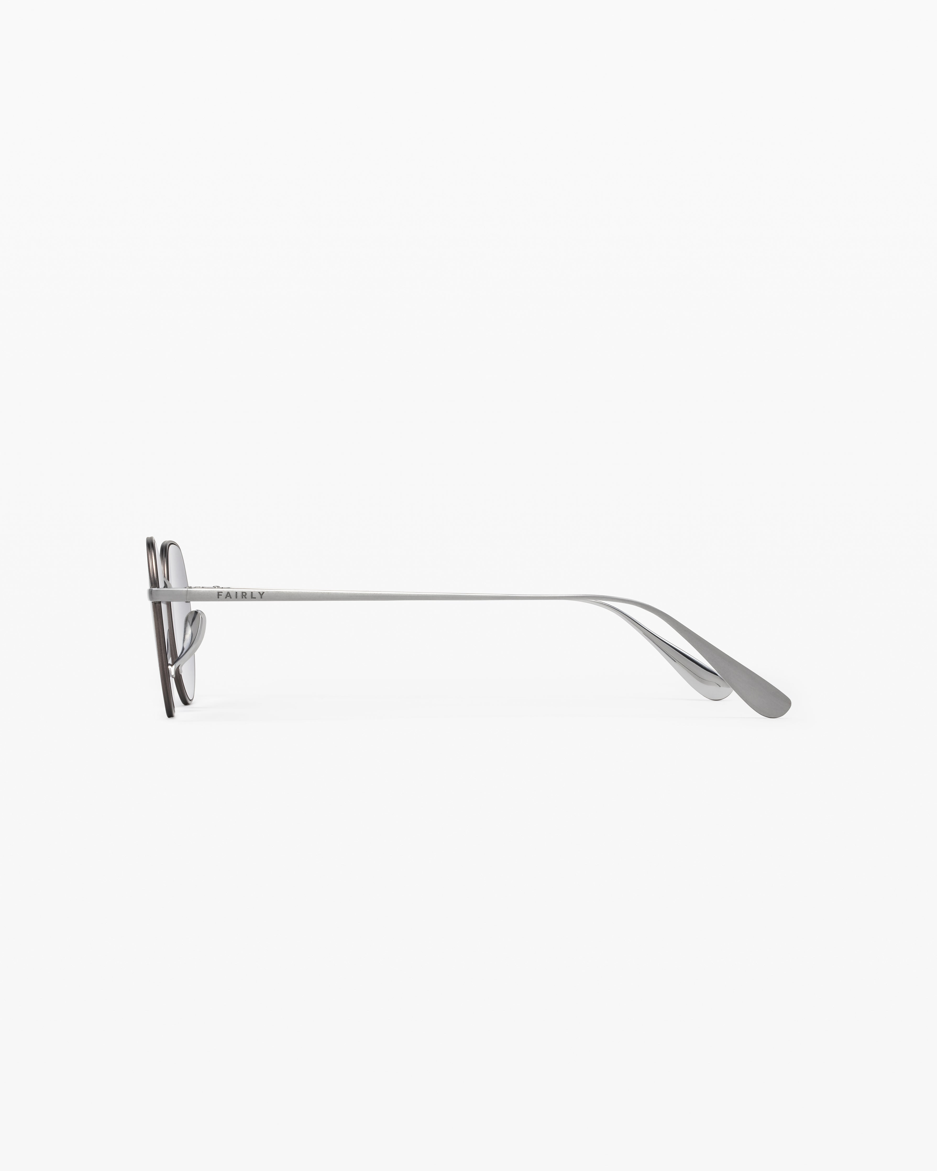 jimmy-fairly-la-altea-lunettes-de-soleil-rondes-en-titane-argent-homme image 3
