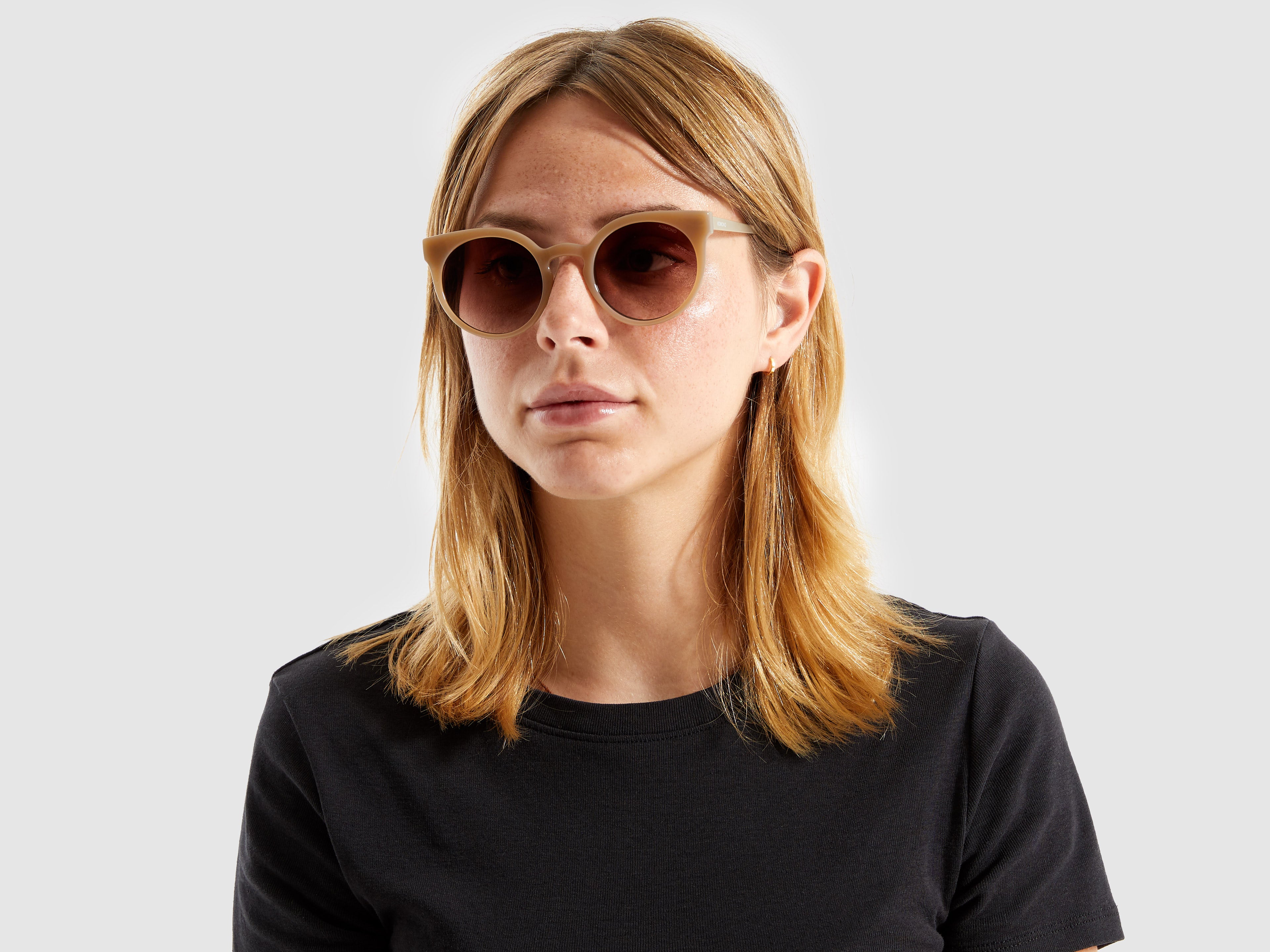 komono-lulu-metal-sahara-lunettes-de-soleil-il-de-chat-verres-ronds image 3