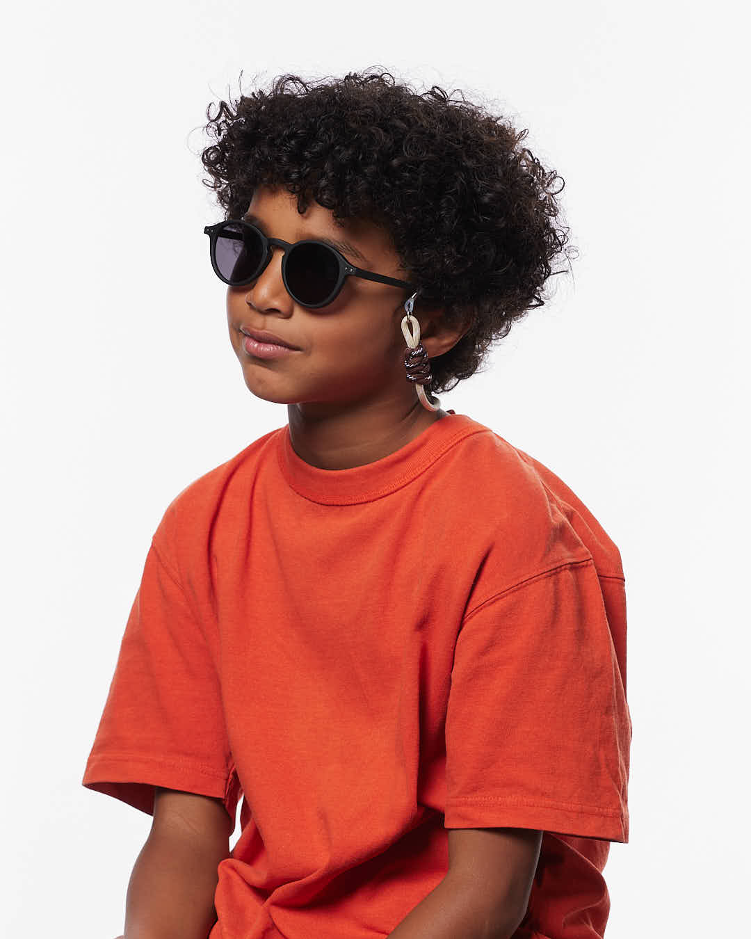 izipizi-child-d-black-polarized-lunettes-de-soleil-enfant-biosourc-es-verres-pol image 7