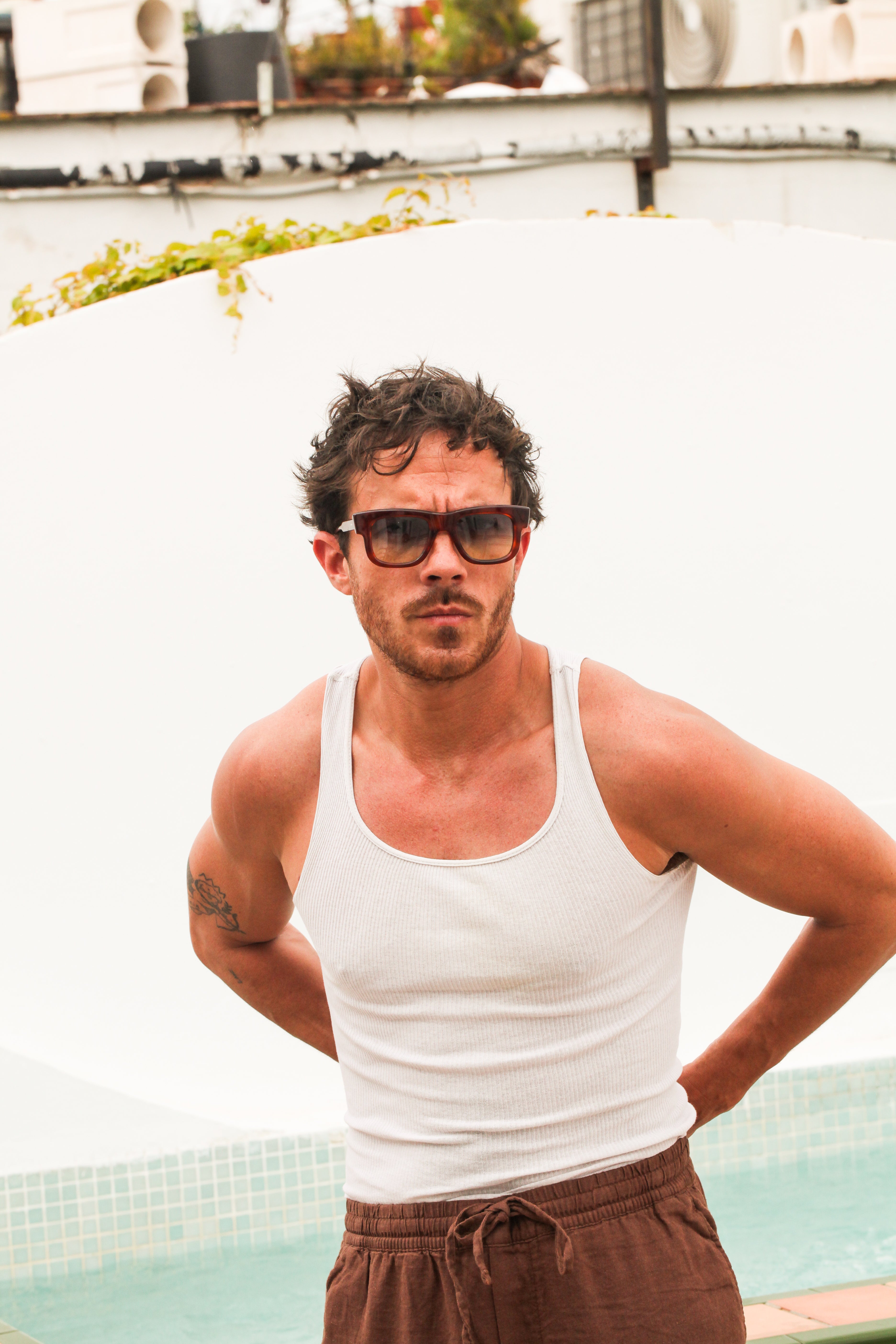 le-petit-lunetier-stevie-acajou-lunettes-de-soleil-rectangulaires-ac-tate-verres image 4