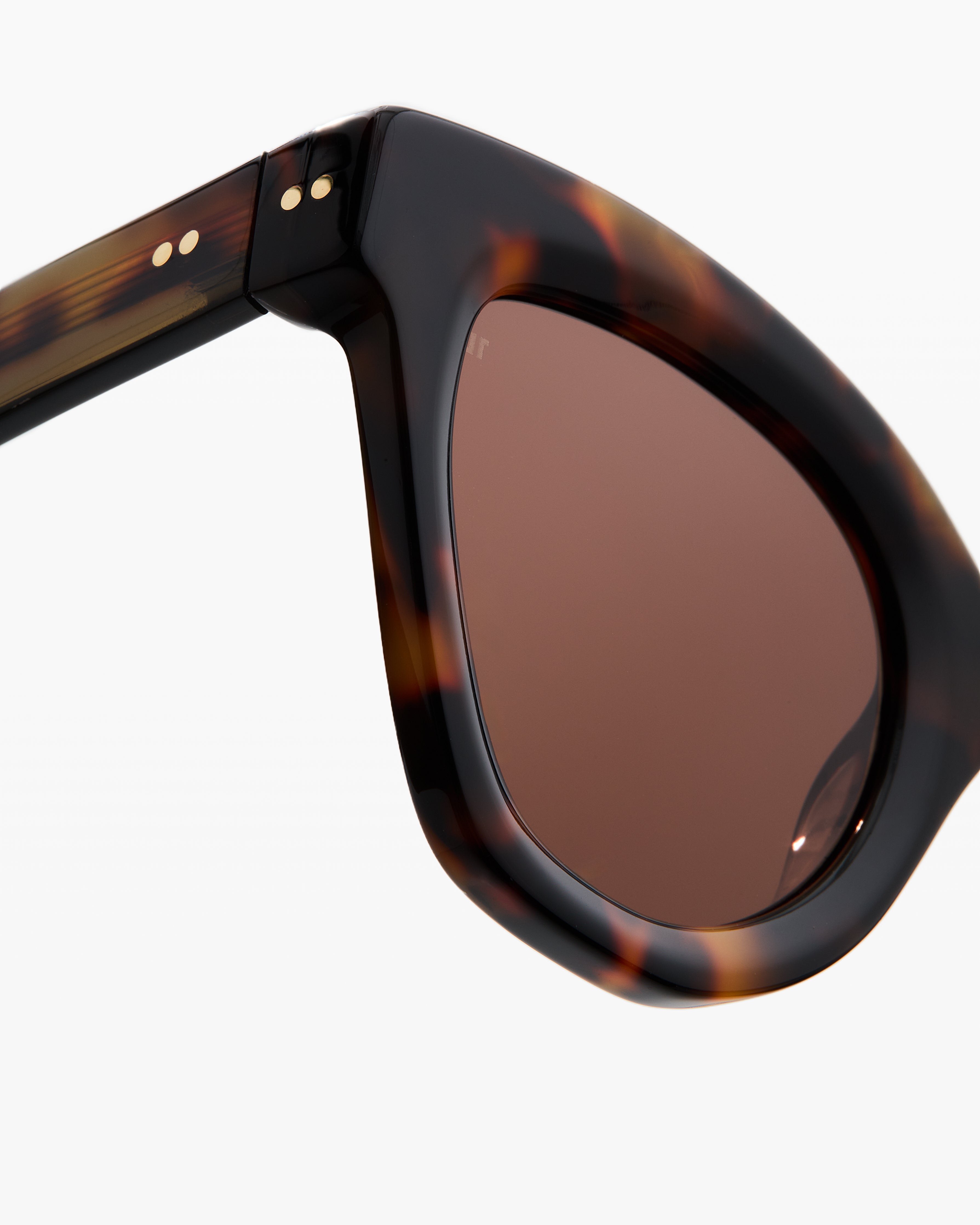 jimmy-fairly-la-naia-lunettes-de-soleil-papillon-en-ac-tate-caille-femme image 2