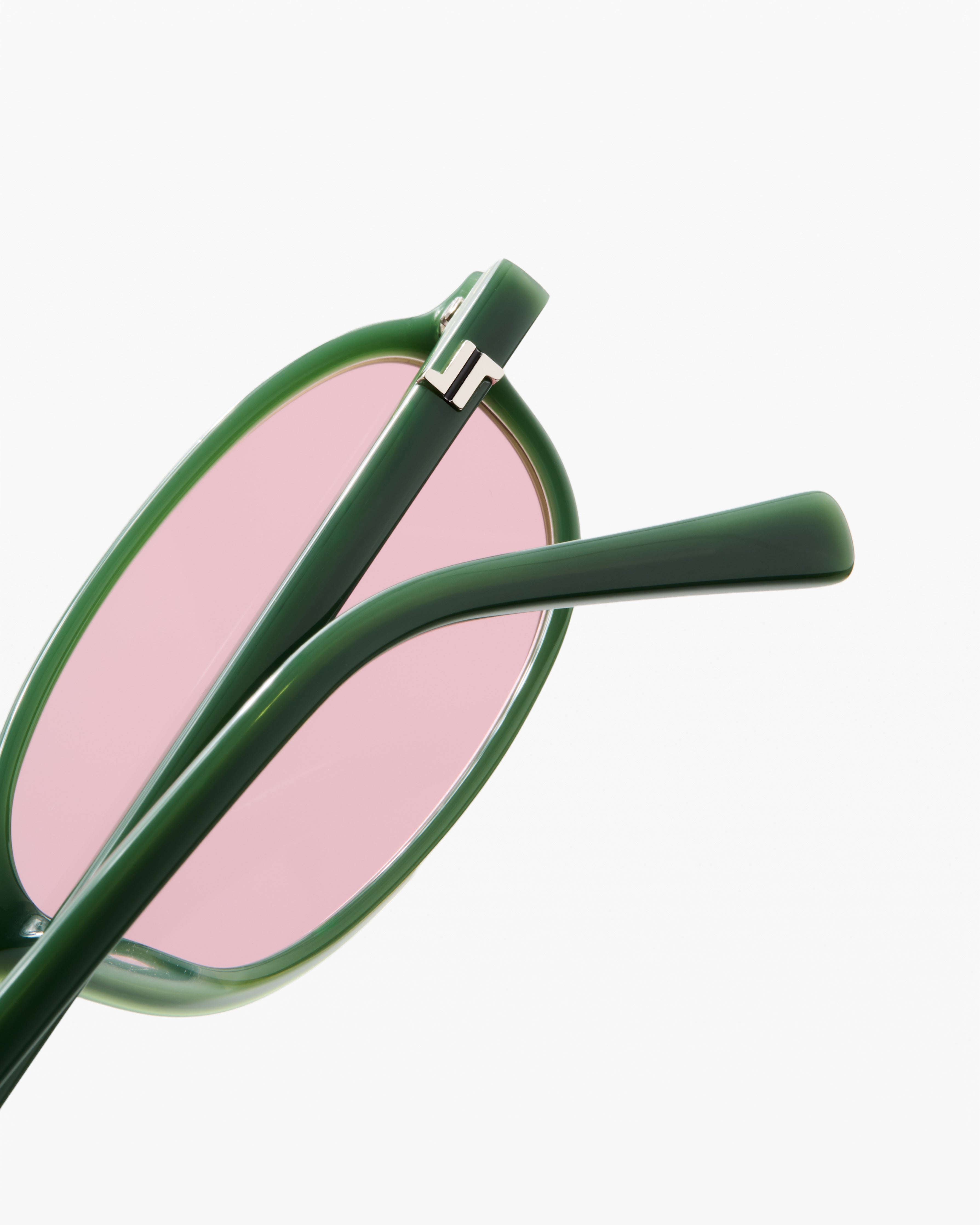 jimmy-fairly-la-emmy-lunettes-de-soleil-ovales-en-ac-tate-pour-femme-vertes-verr image 6