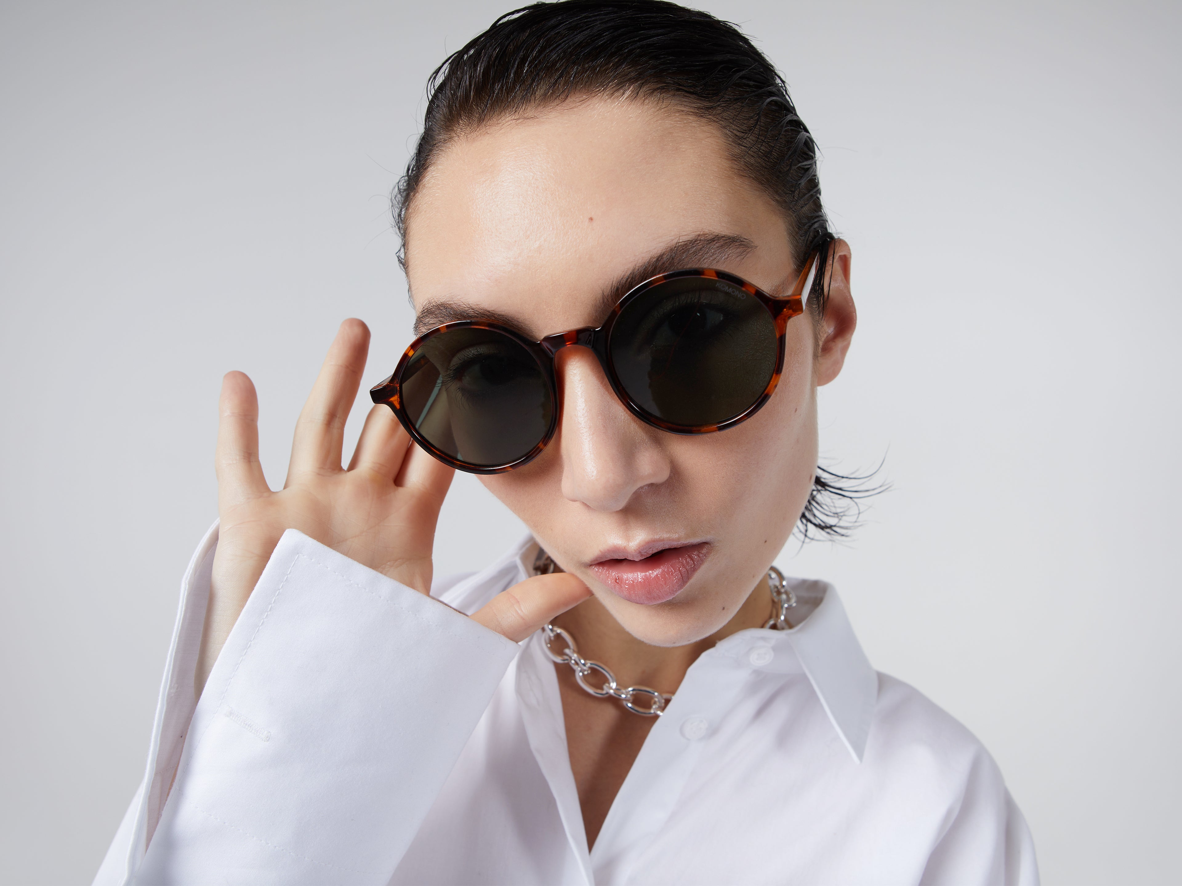 komono-madison-tortoise-lunettes-de-soleil-rondes-caille image 3