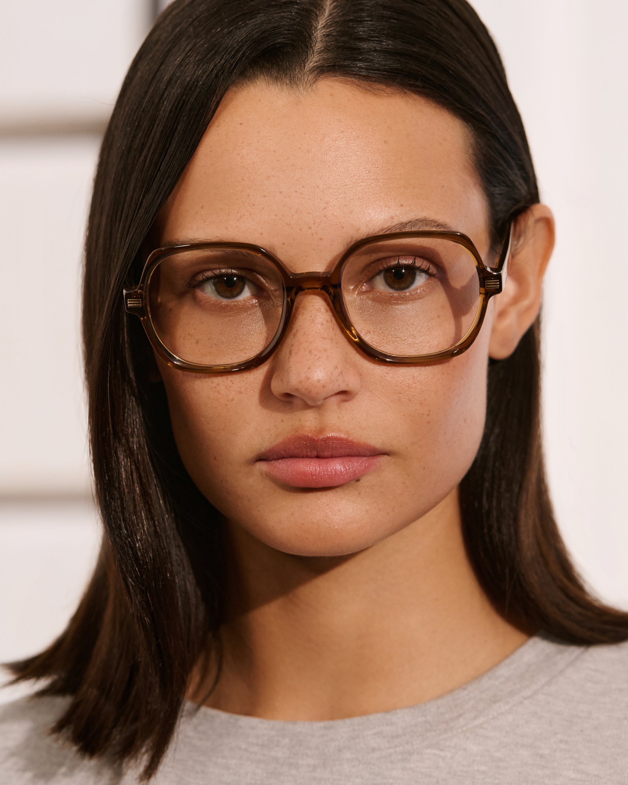 jimmy-fairly-la-debby-s-lunettes-de-vue-rectangulaires-fines-en-ac-tate-et-acier image 2
