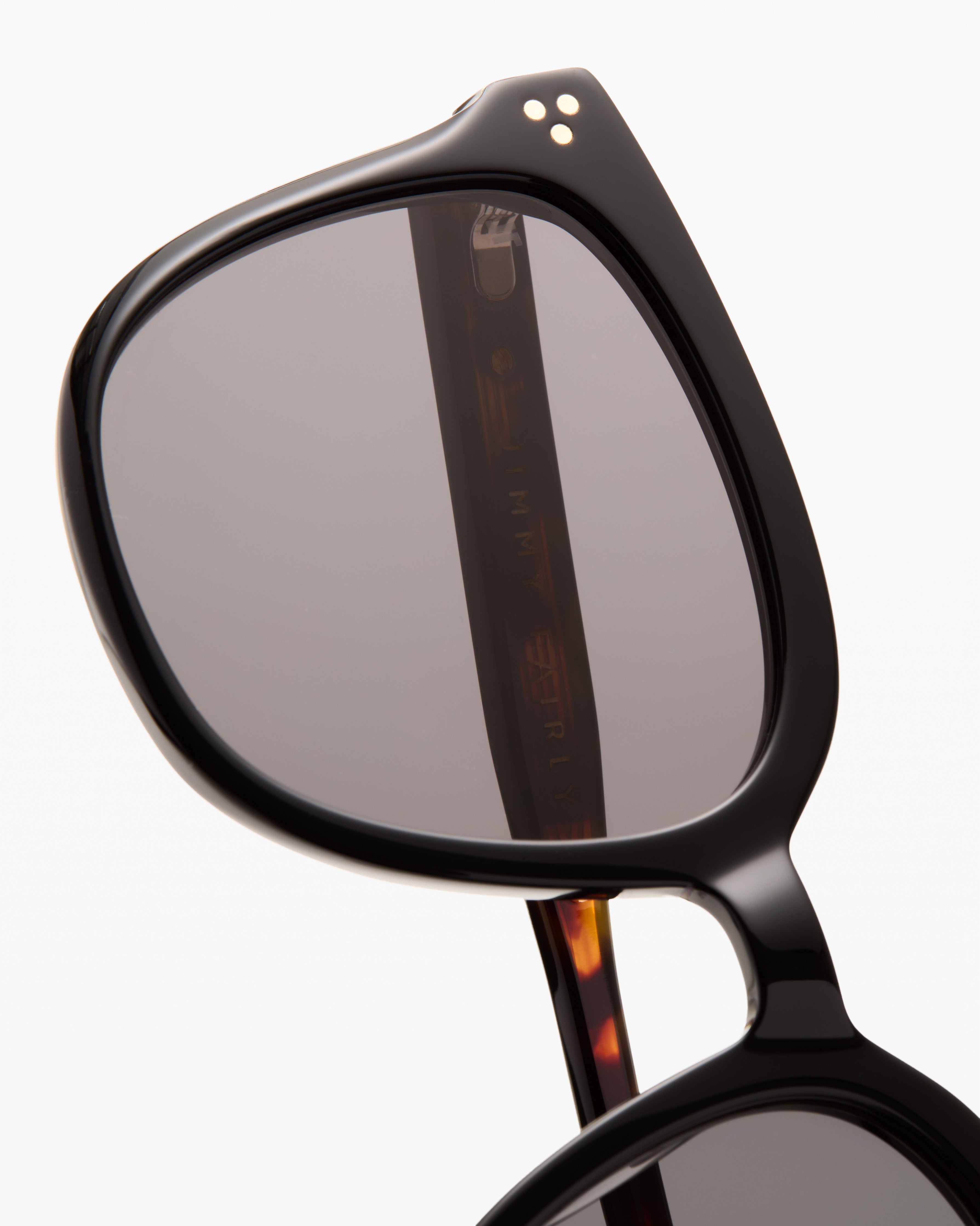 jimmy-fairly-la-orla-lunettes-de-soleil-carr-es-oversize-noires-pour-femme image 2