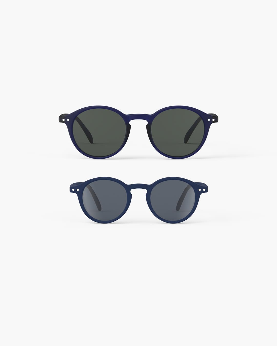 izipizi-mini-me-d-bleu-nuit-coffret-duo-lunettes-de-soleil-adulte-et-enfant image 1