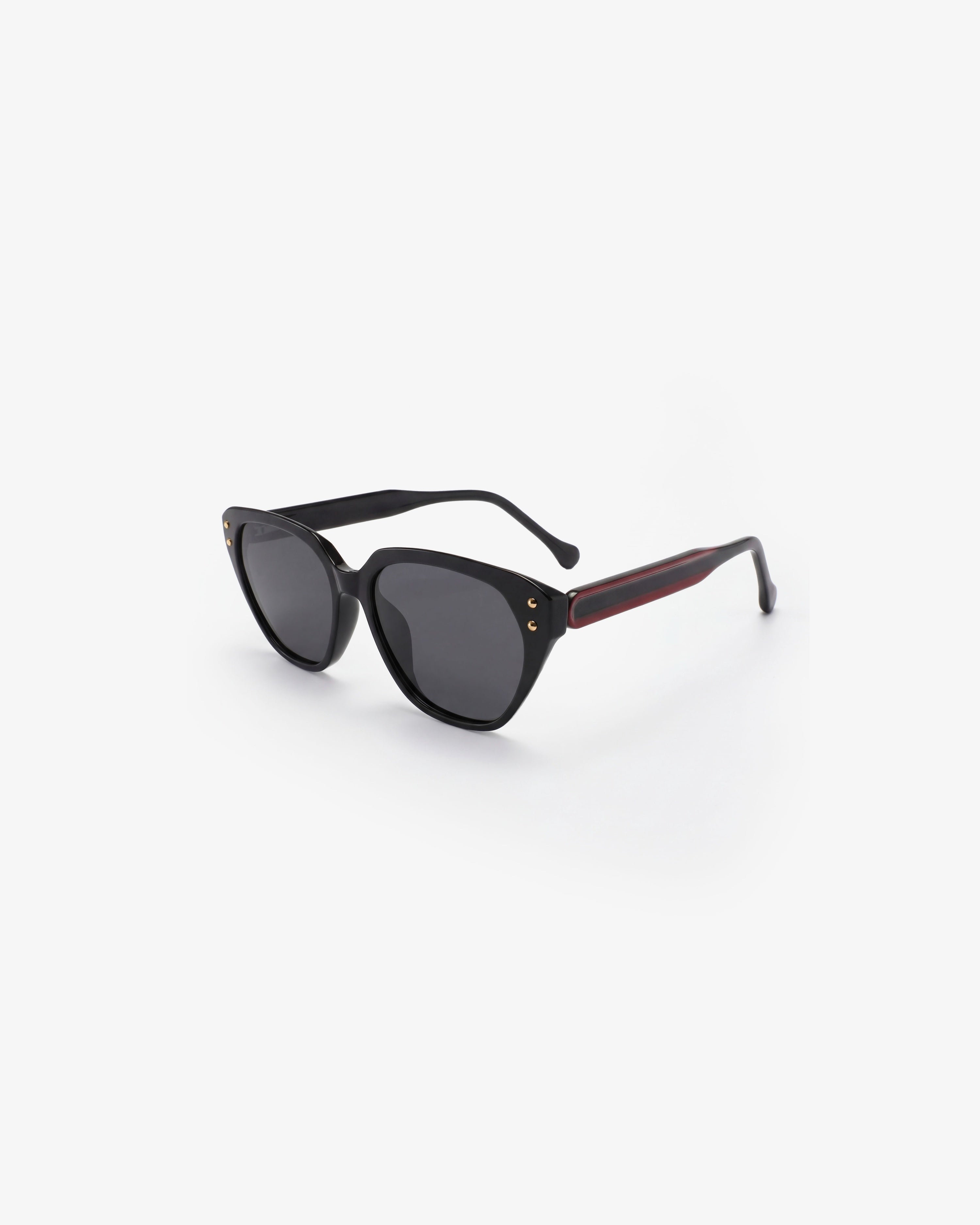 le-petit-lunetier-zeina-noir-lunettes-de-soleil-papillon-ac-tate-noir-mat image 3