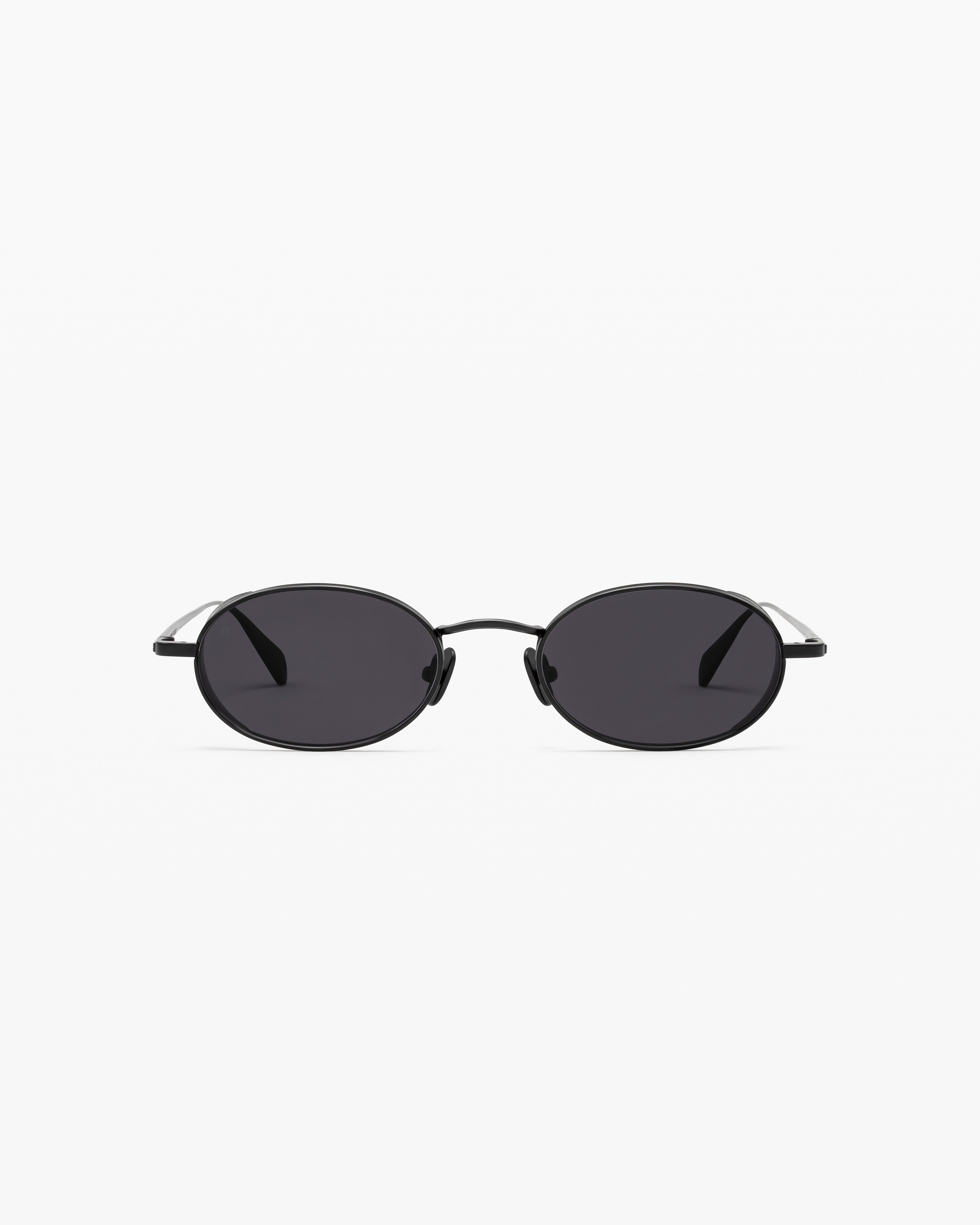 jimmy-fairly-la-shiso-lunettes-de-soleil-ovales-noires-en-titane-japonais-homme image 1
