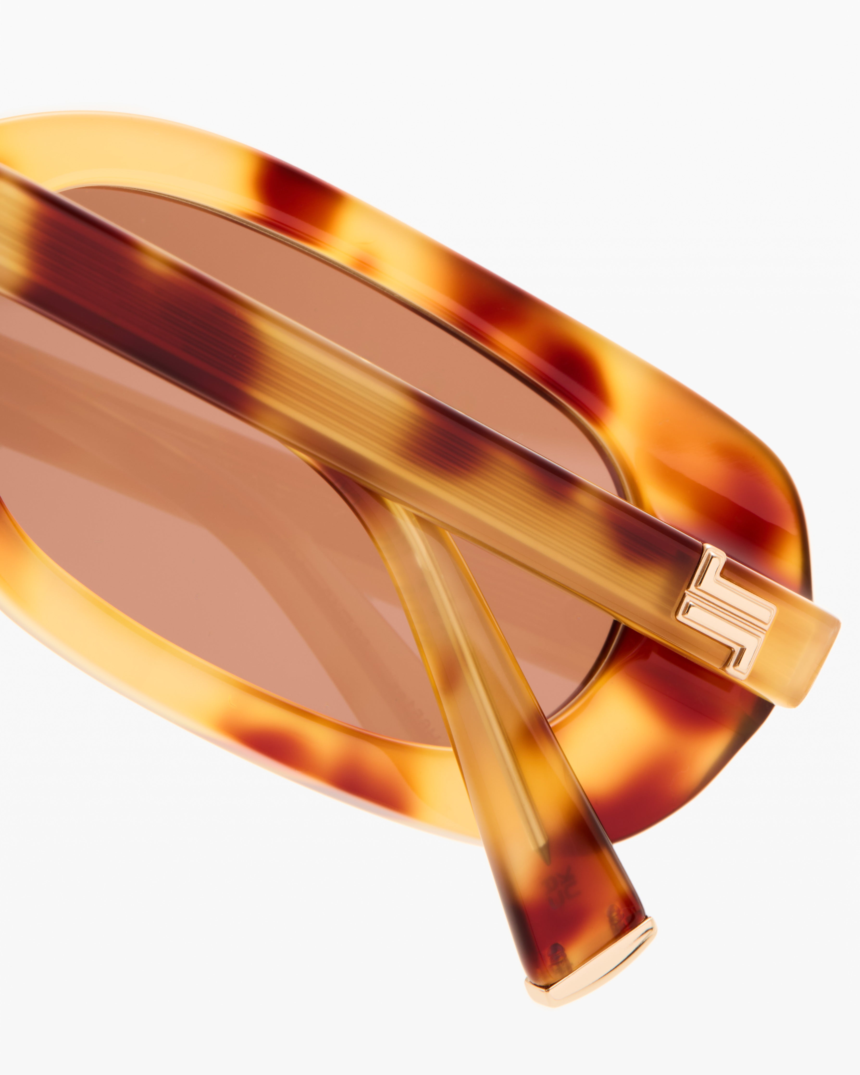 jimmy-fairly-la-yana-lunettes-de-soleil-rectangulaires-caille-claire-style-90s image 5