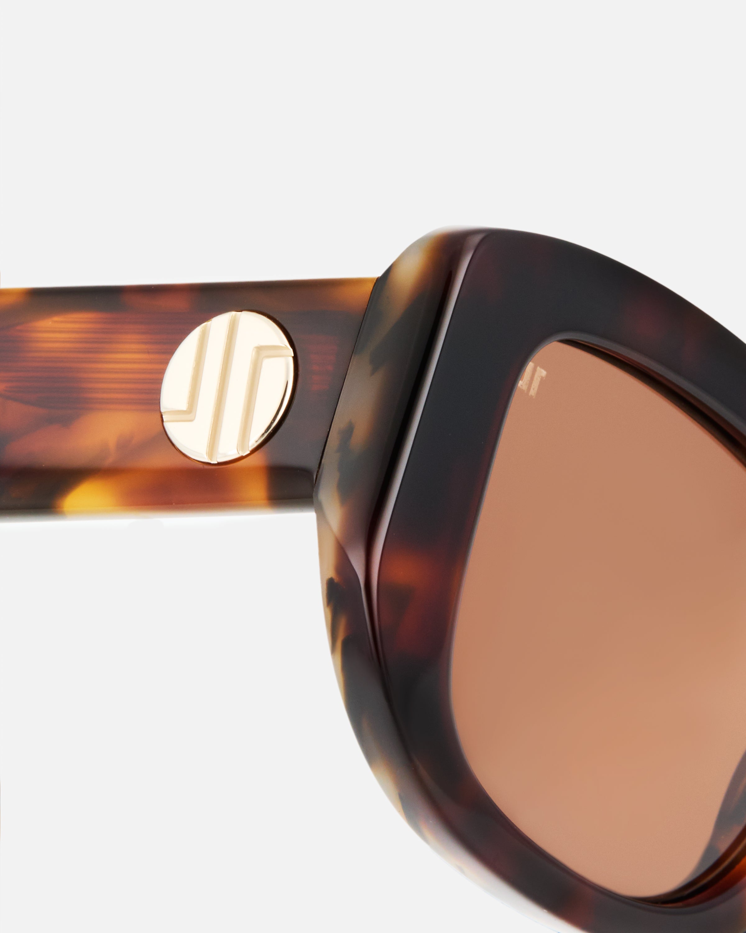 jimmy-fairly-la-yuca-lunettes-de-soleil-rectangulaires-femme-caille-fonc-e image 3