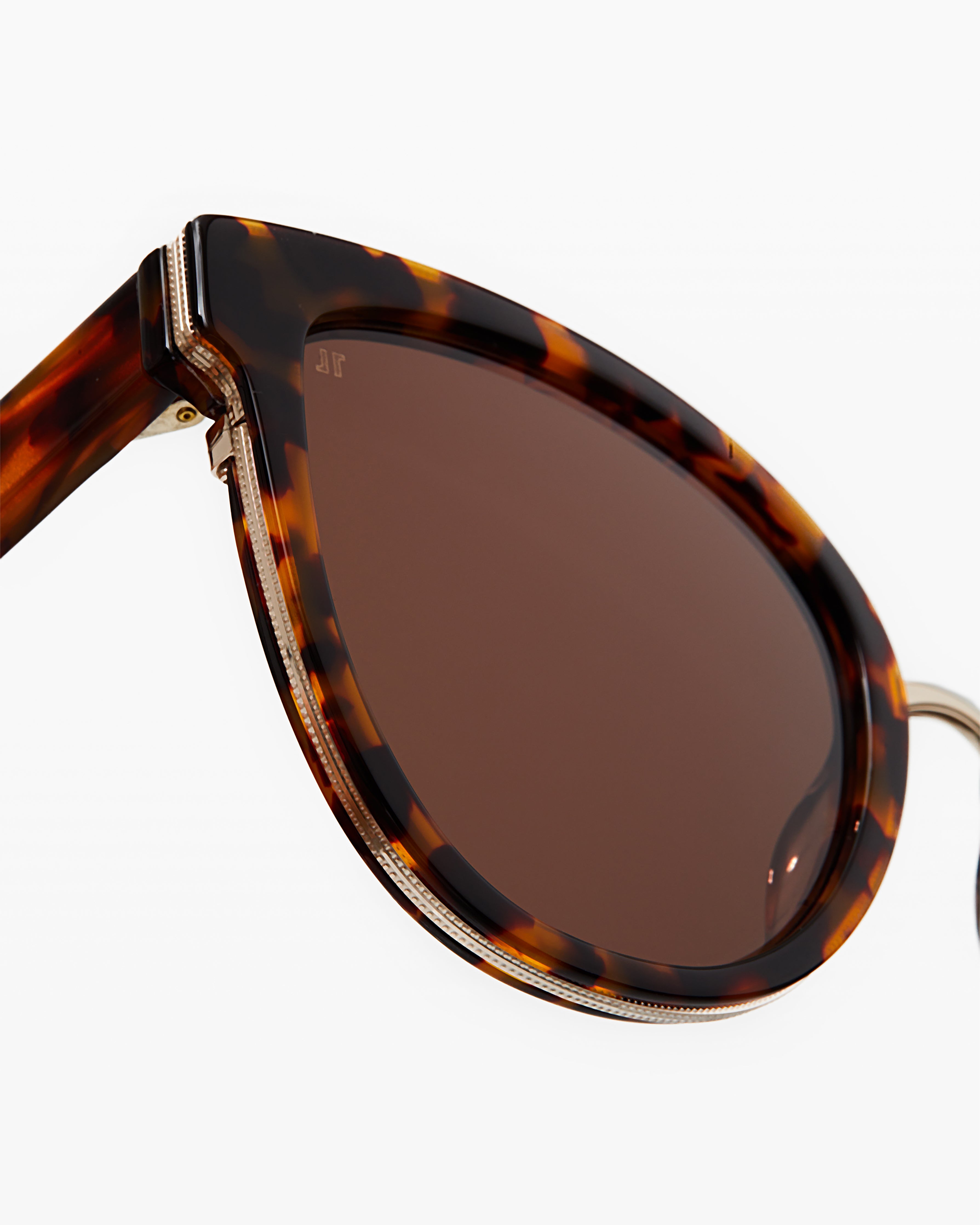 jimmy-fairly-la-bellagio-lunettes-de-soleil-papillon-oversize-dark-tortoise-femm image 3