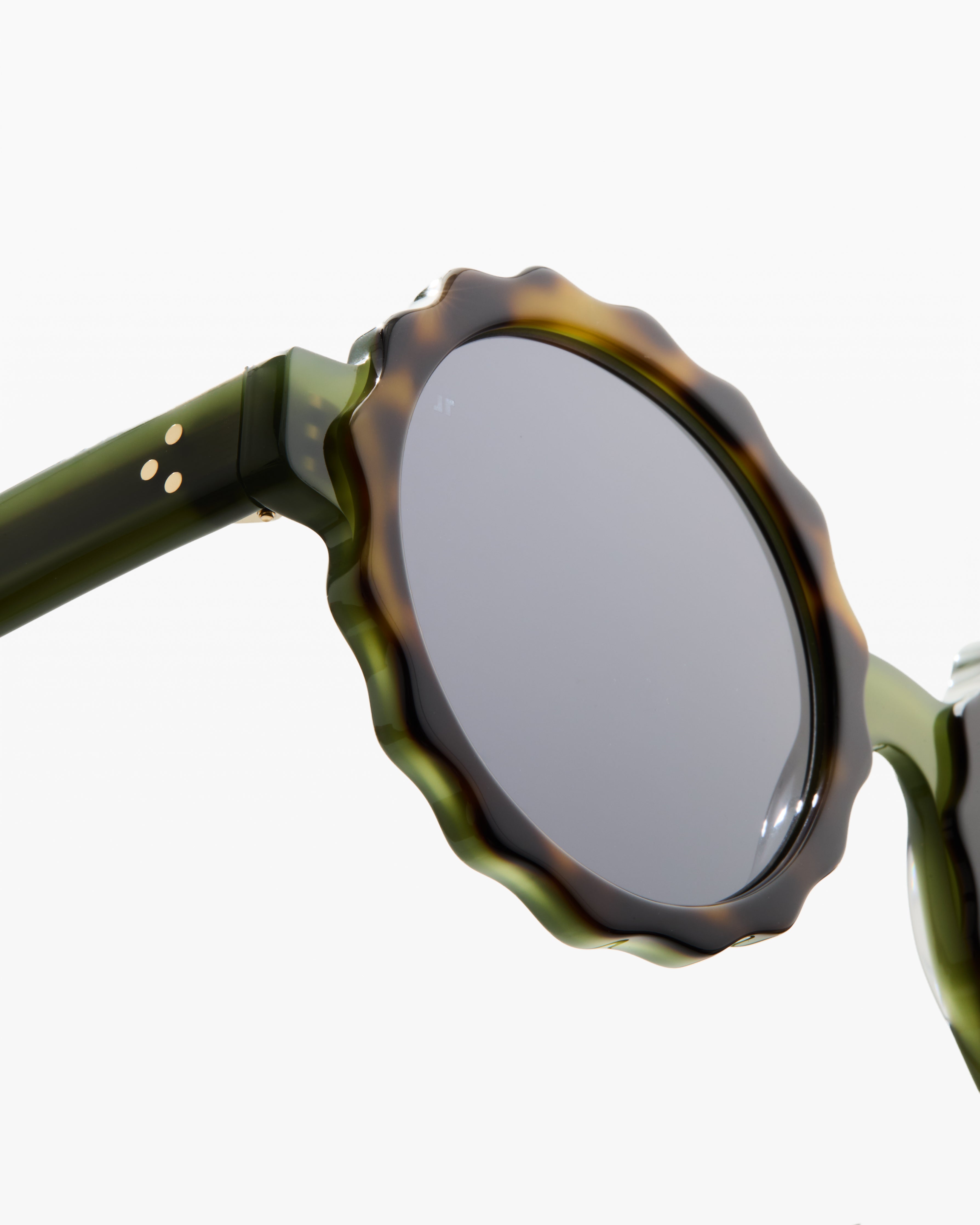 jimmy-fairly-la-lily-lunettes-de-soleil-rondes-en-ac-tate-vert-fonc-femme image 3