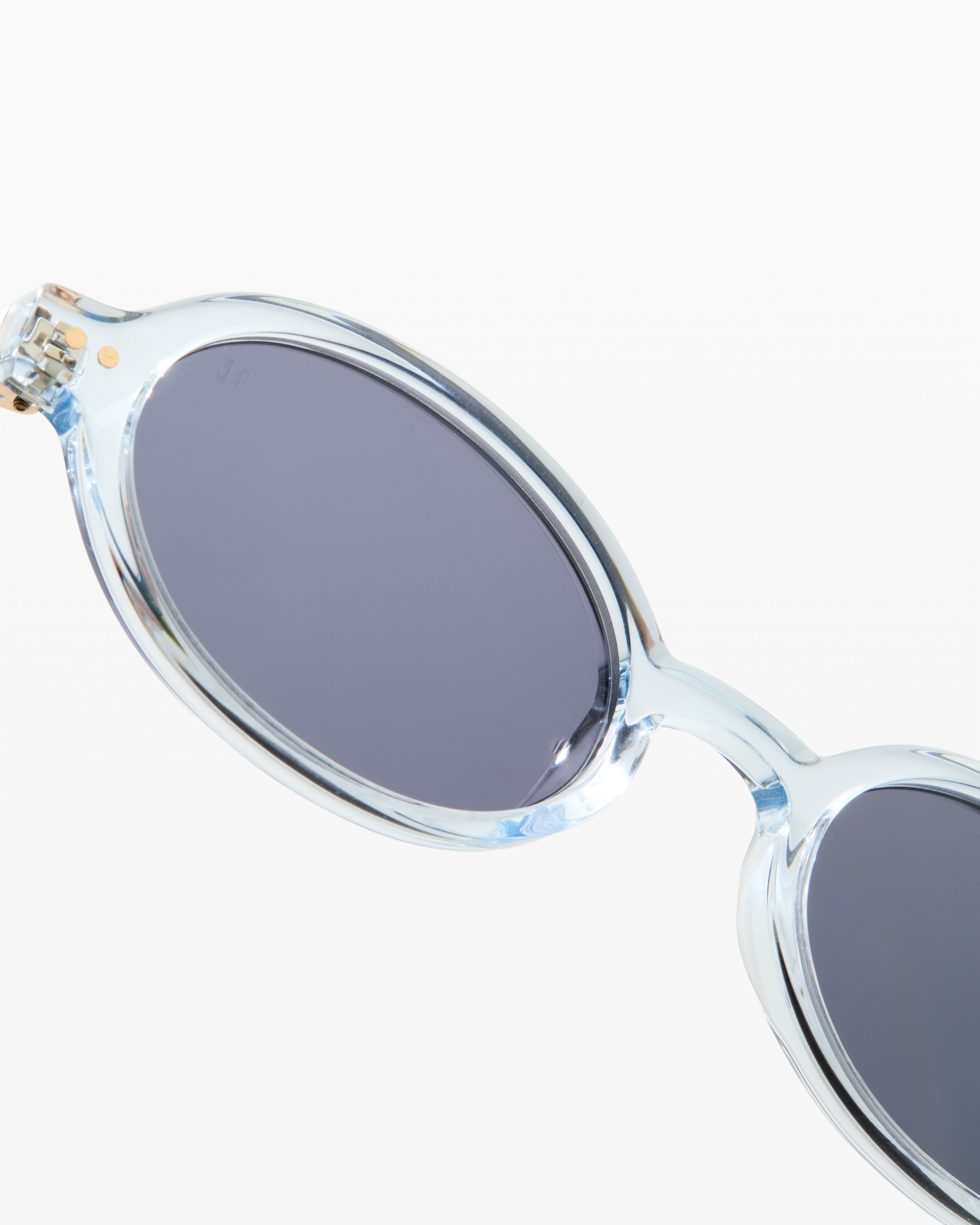 jimmy-fairly-la-elvie-lunettes-de-soleil-ovales-en-ac-tate-transparent-bleu-verr image 2