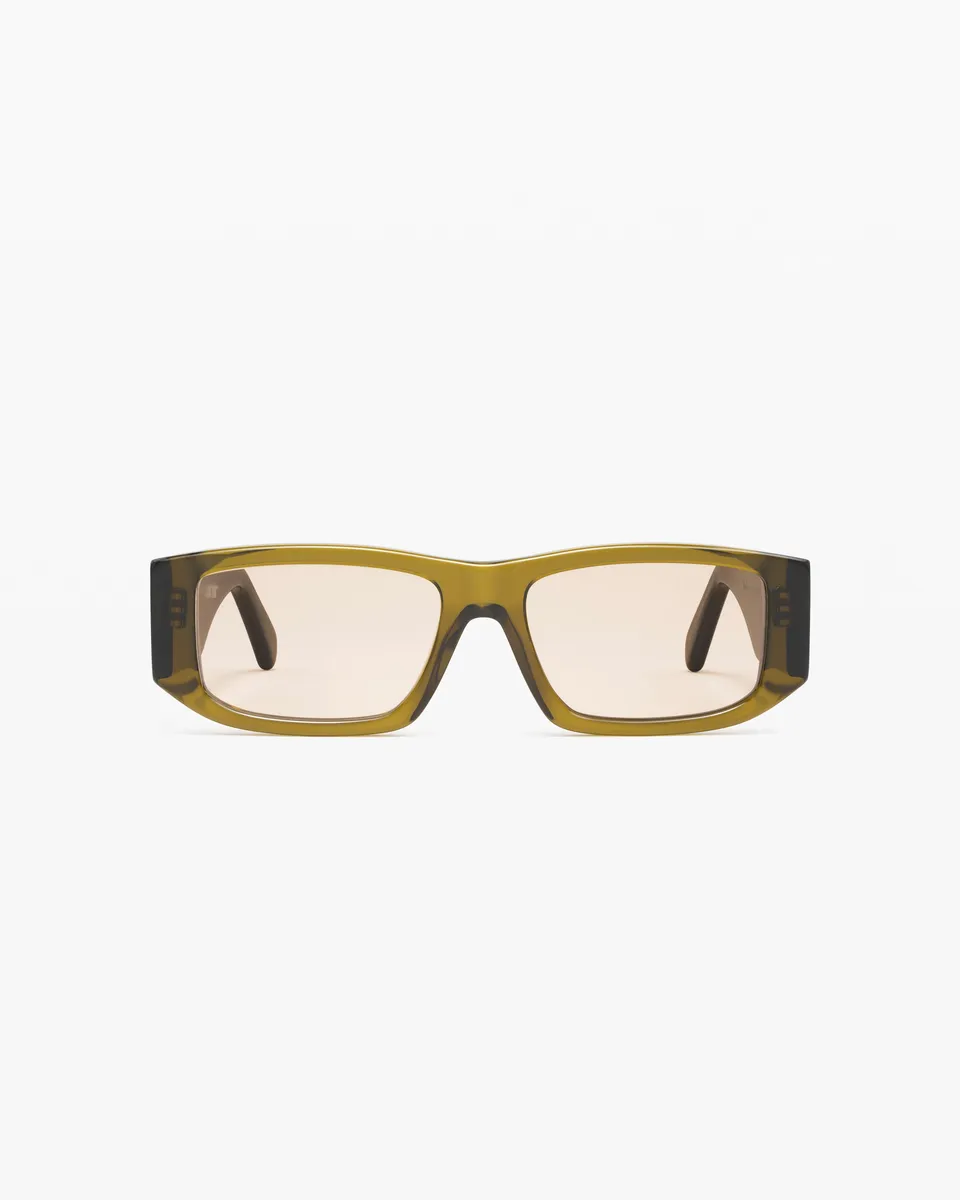 jimmy-fairly-la-anna-x-reformation-lunettes-de-soleil-carr-es-oversize-vertes-en image 1