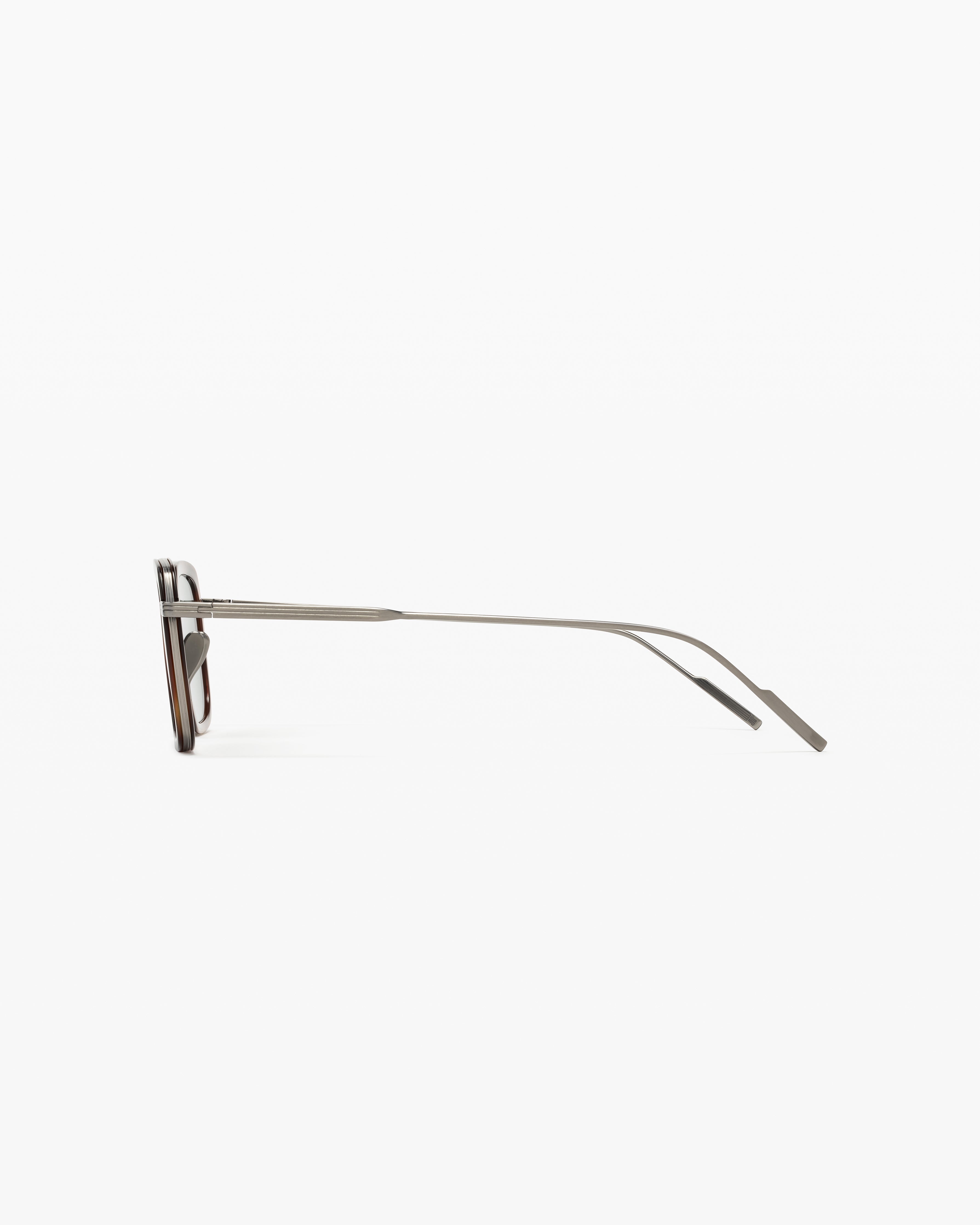 jimmy-fairly-la-paros-lunettes-de-soleil-carr-es-titane-et-ac-tate-argent-es-hom image 2