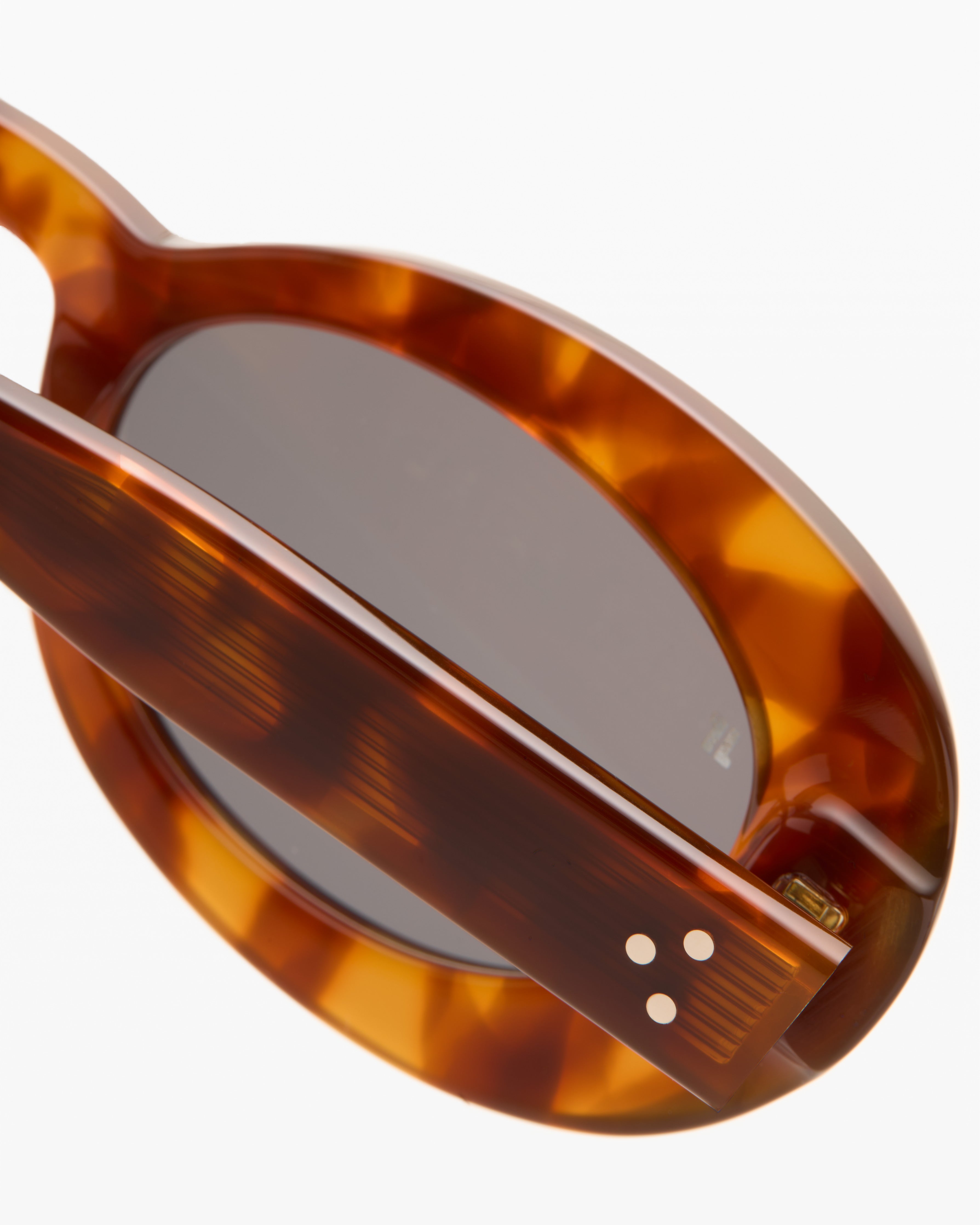 jimmy-fairly-la-berry-lunettes-de-soleil-ovales-caille-claire-en-ac-tate-pour-fe image 5