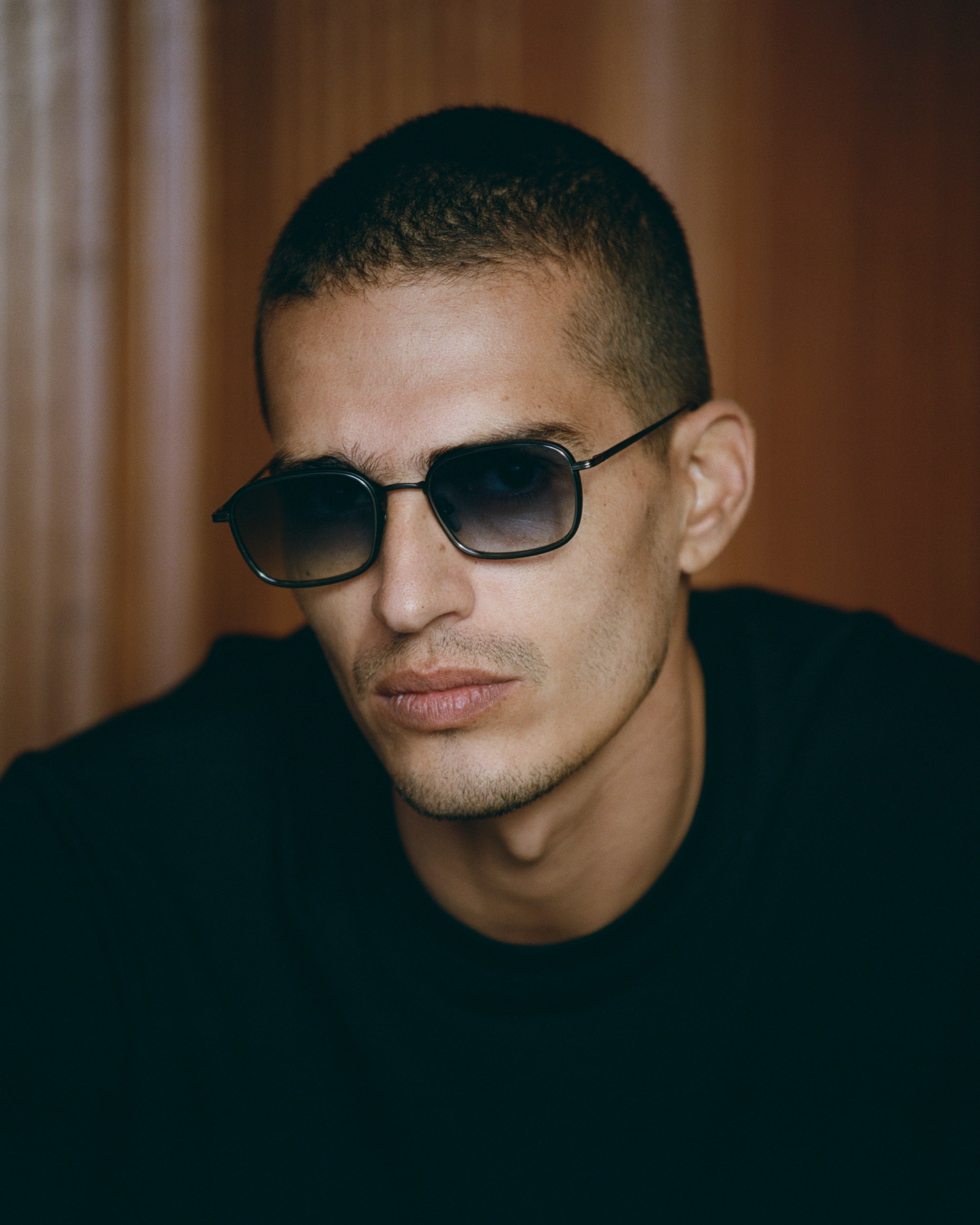 jimmy-fairly-la-yoshi-lunettes-de-soleil-rectangulaires-homme-titane-japon-cat-g image 2