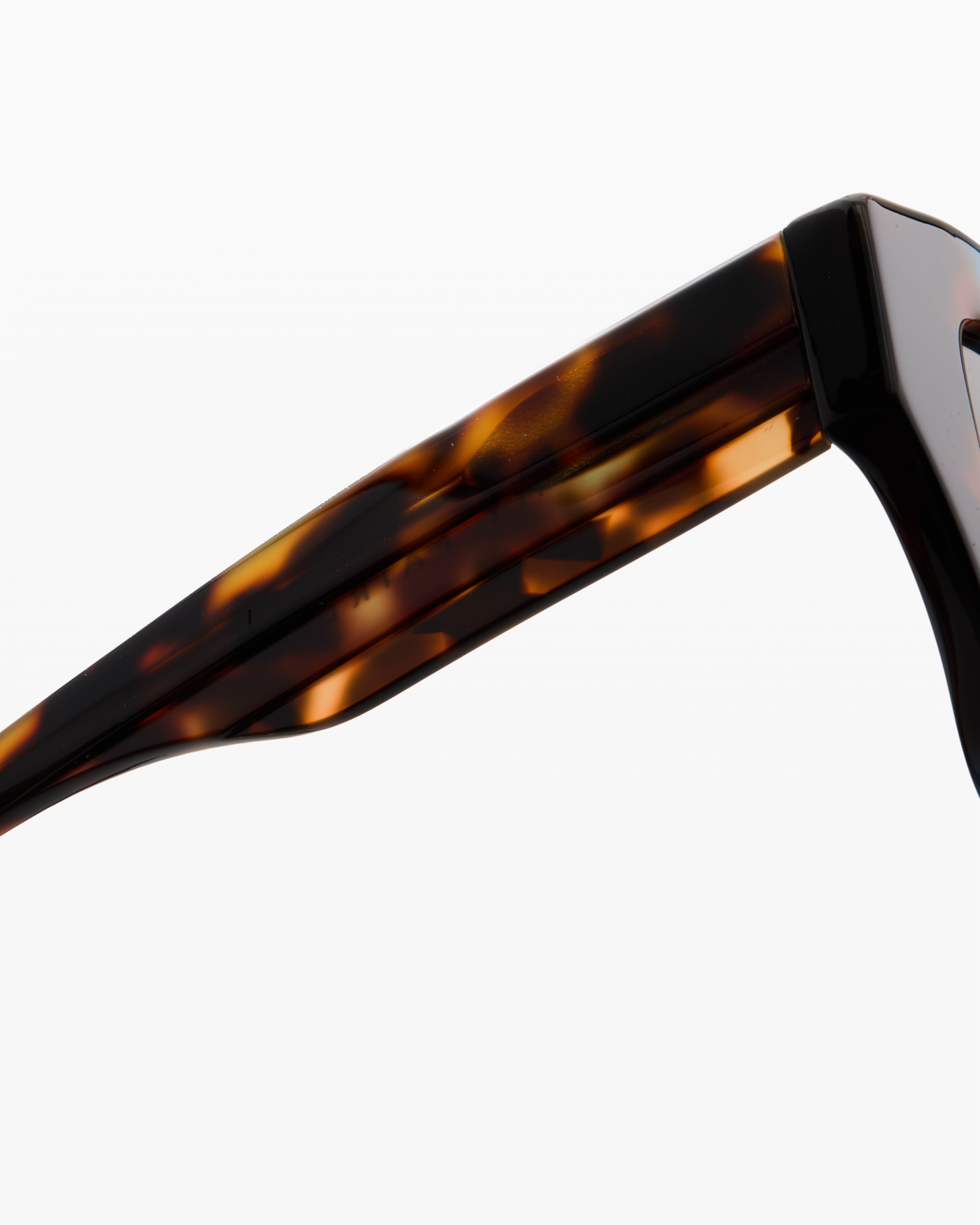 jimmy-fairly-la-rita-lunettes-de-soleil-papillon-femme-en-ac-tate-caille image 4