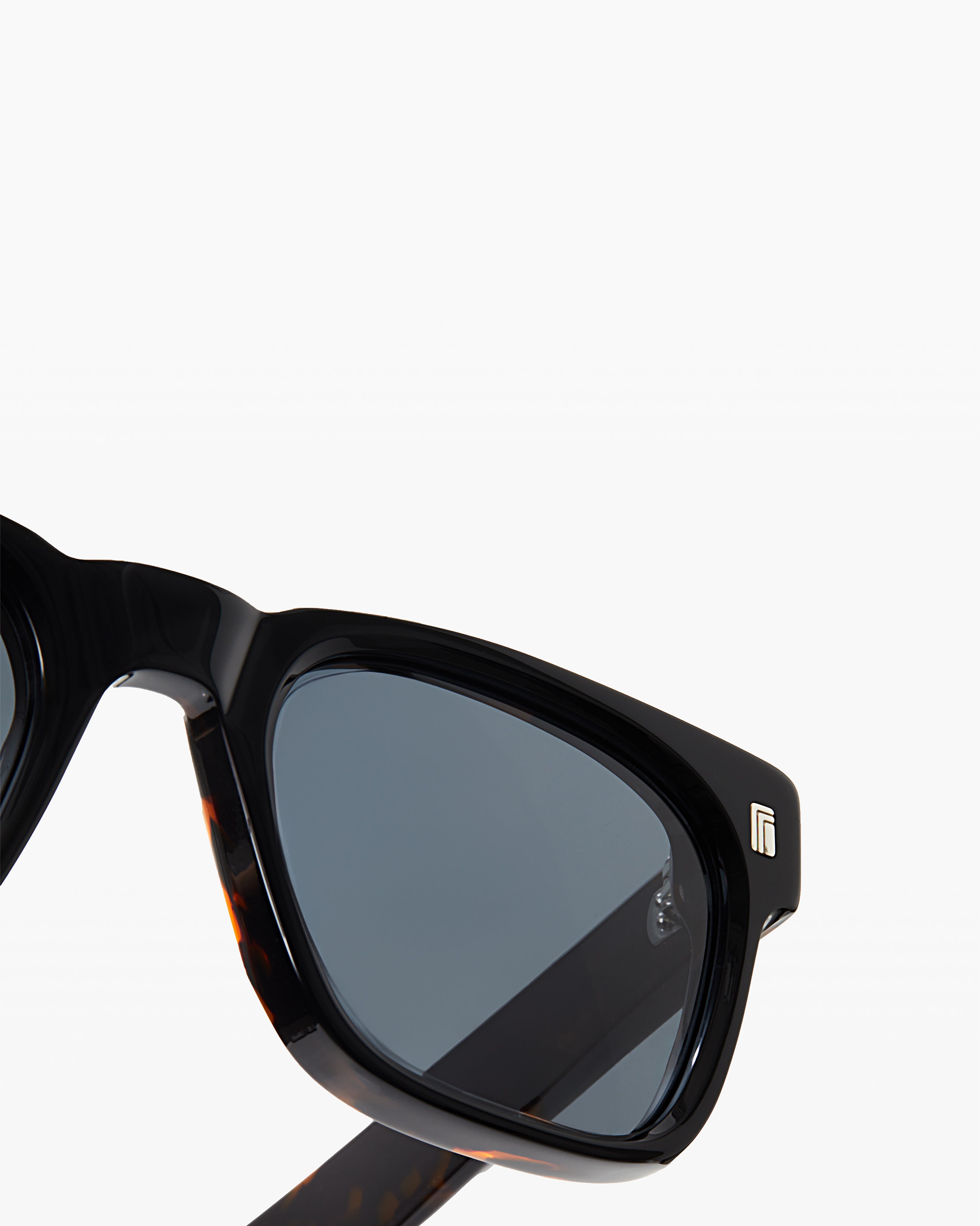 jimmy-fairly-la-salva-lunettes-de-soleil-rectangulaires-noires-homme image 6