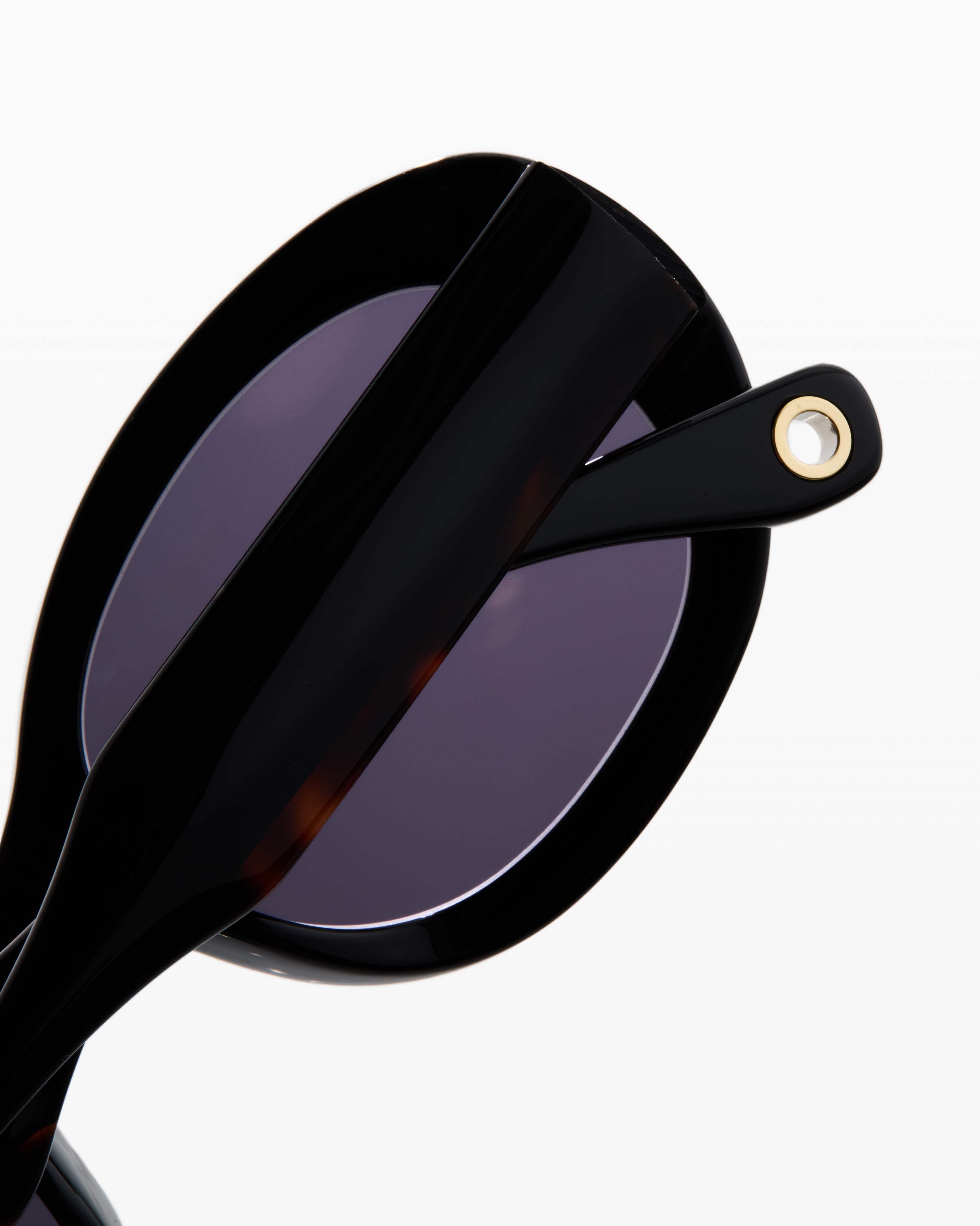 jimmy-fairly-la-margaux-lunettes-de-soleil-ovales-en-ac-tate-noir-femme image 3