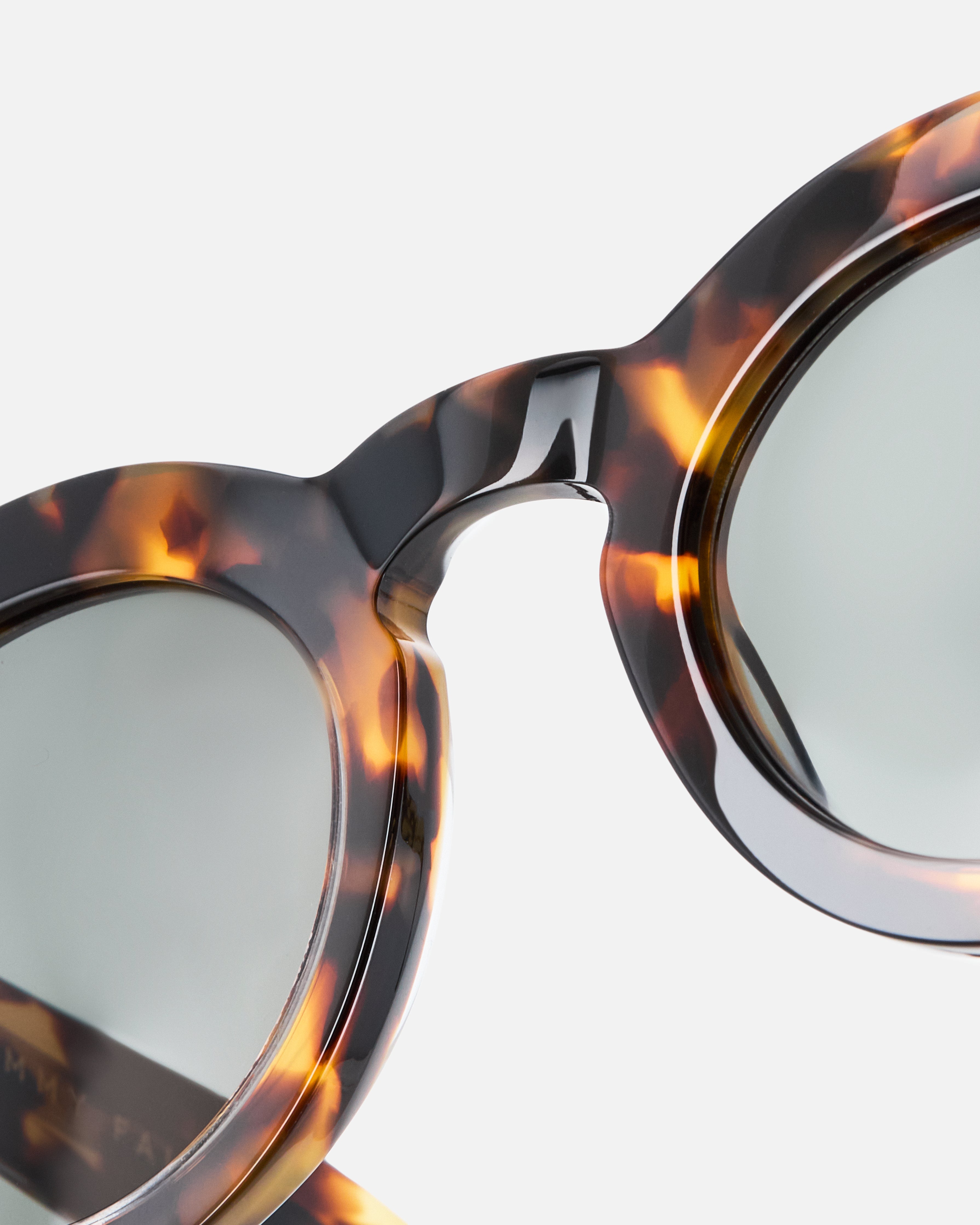 jimmy-fairly-la-amelia-lunettes-de-soleil-rondes-en-ac-tate-caille-jaune-pour-fe image 5