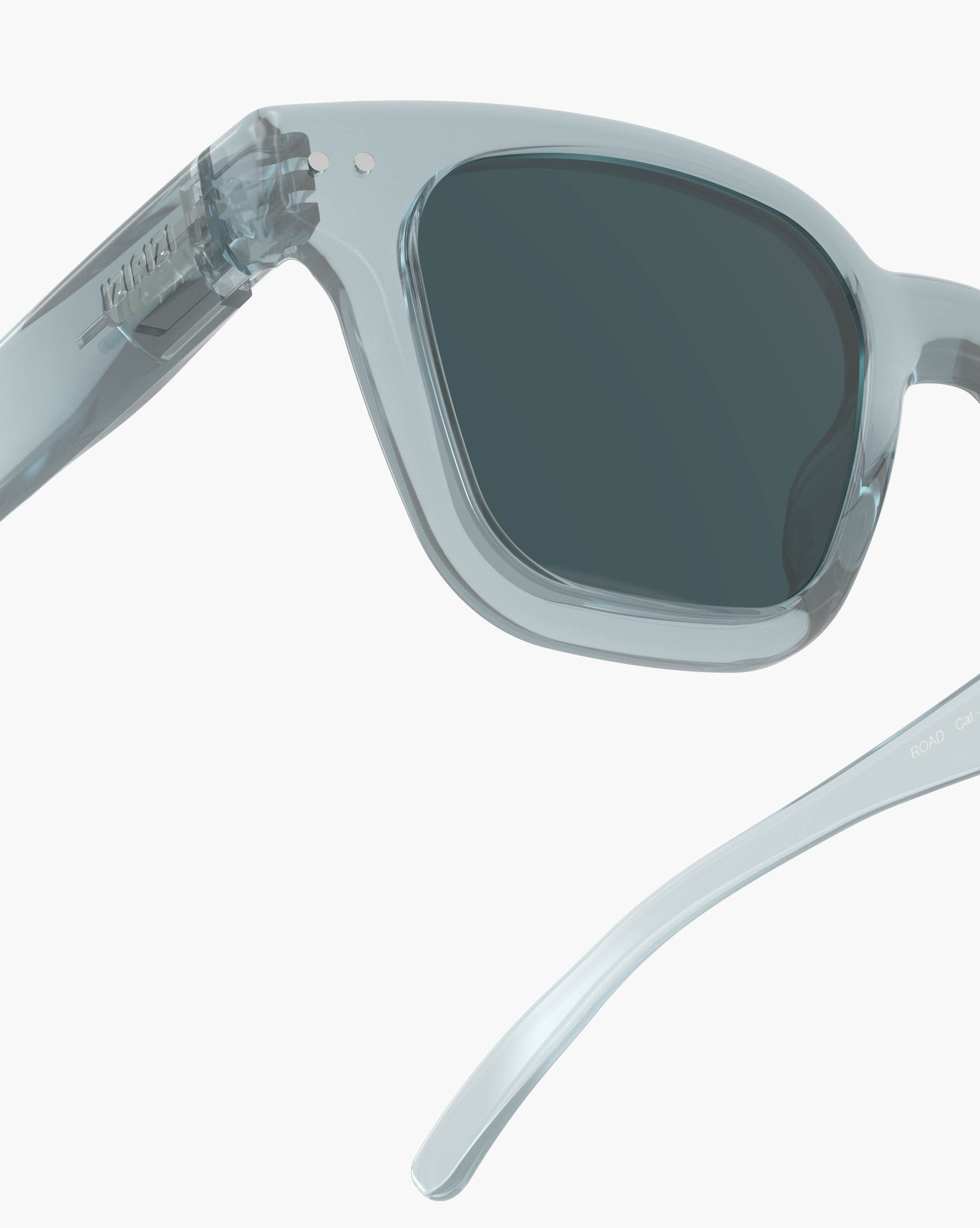 izipizi-mini-me-road-frozen-blue-duo-lunettes-de-soleil-parent-enfant-road-7-11- image 7