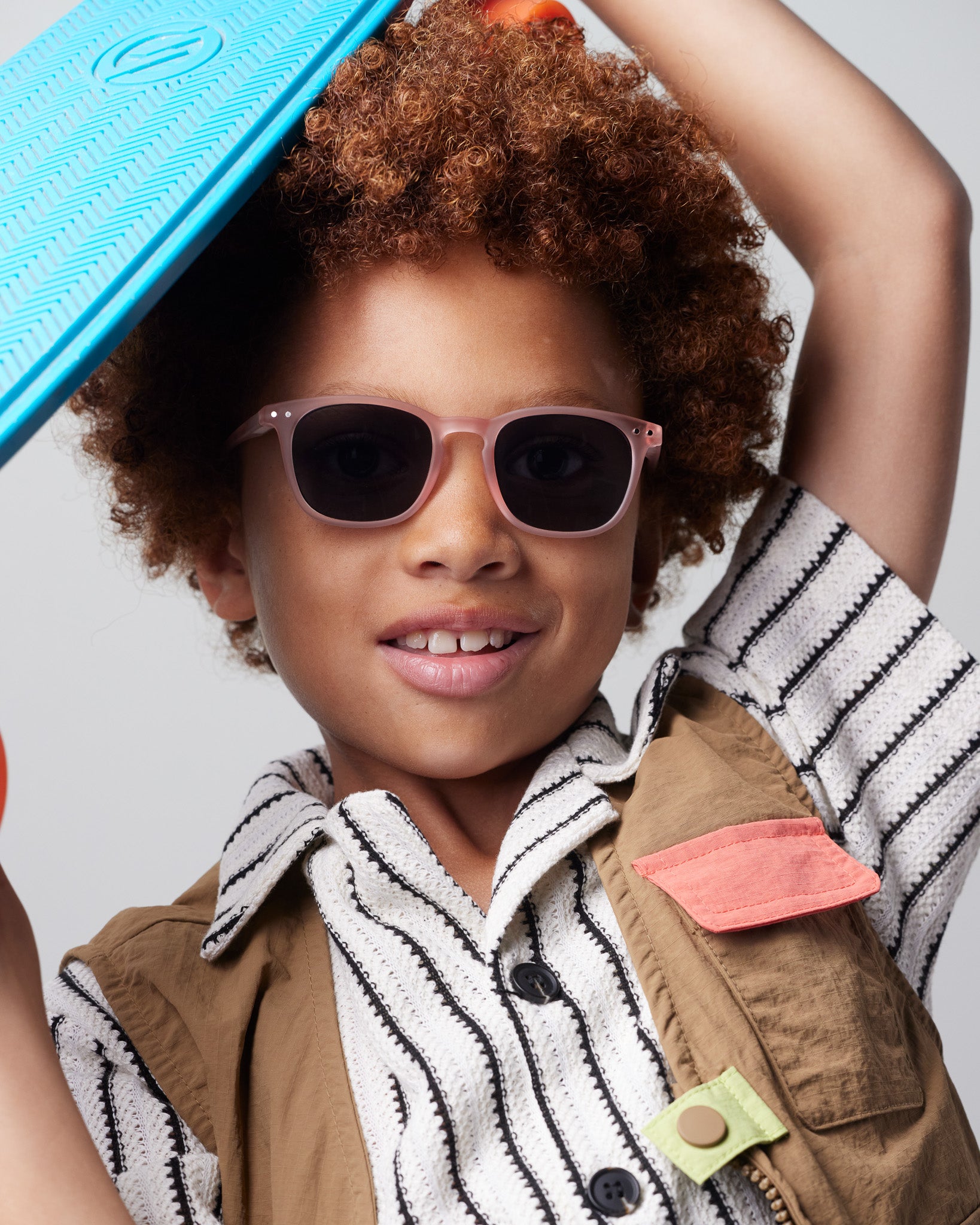 izipizi-junior-sun-e-pink-lunettes-de-soleil-junior image 6