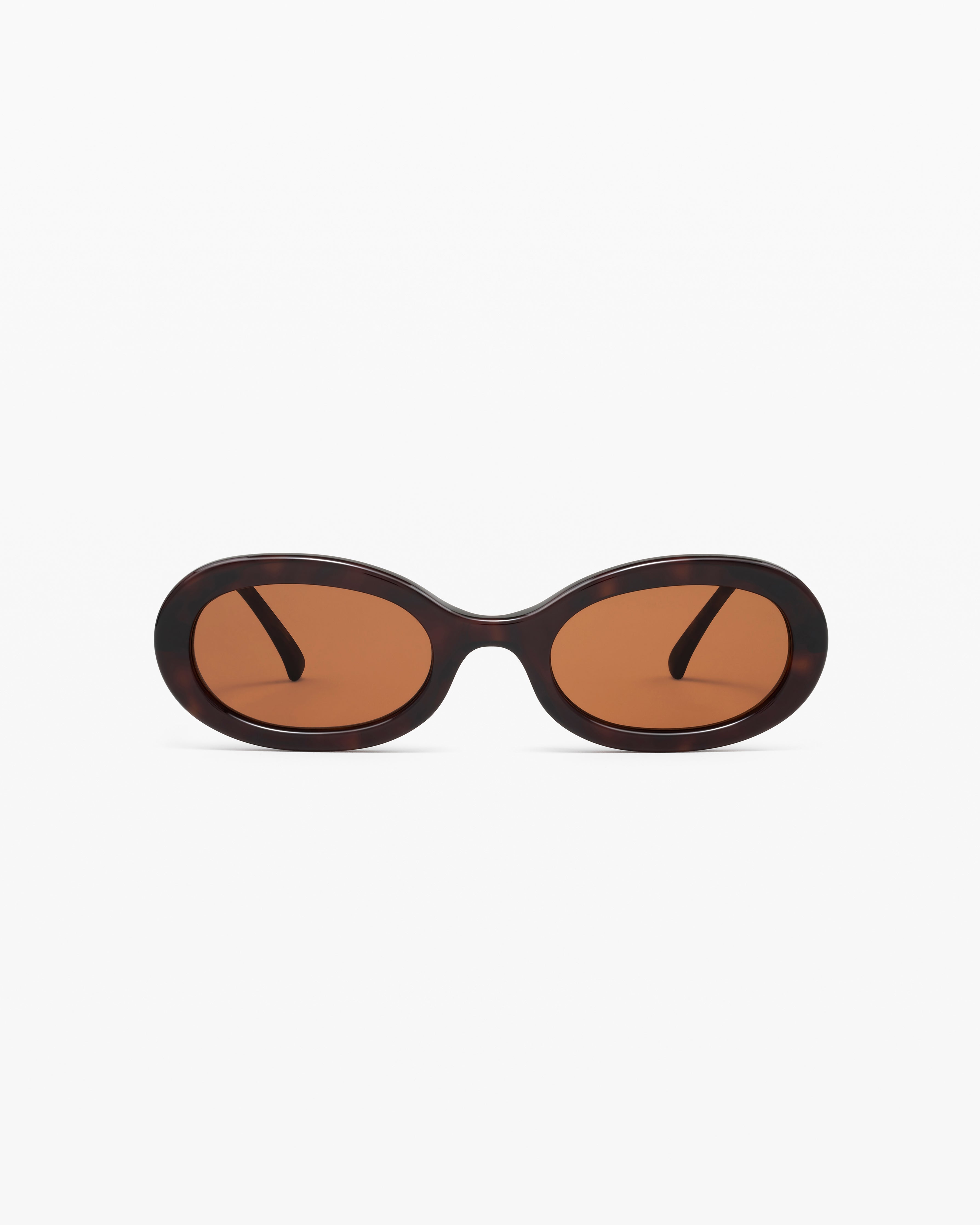 jimmy-fairly-la-coline-lunettes-de-soleil-ovales-reformation-x-jimmy-fairly-bio- image 1