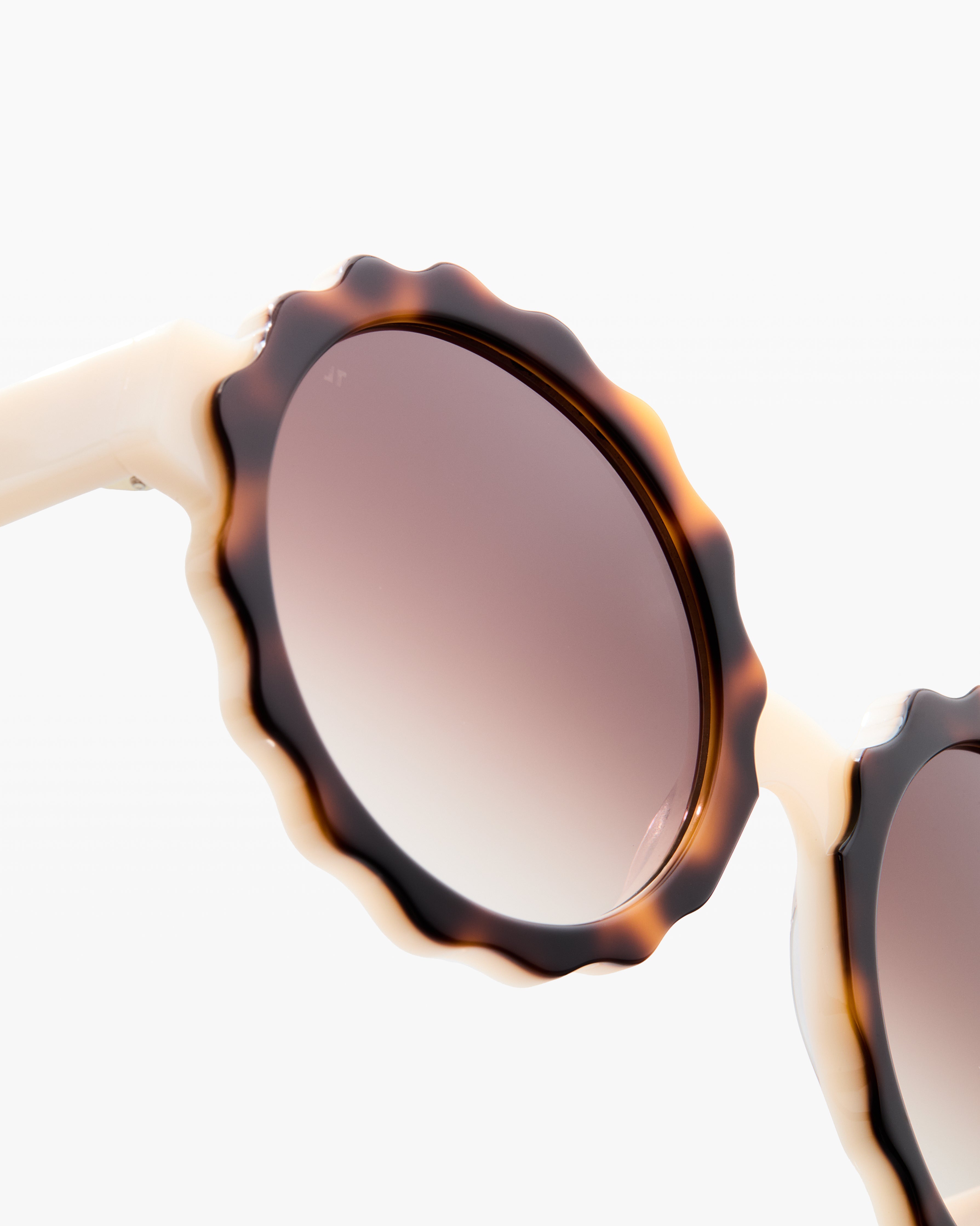 jimmy-fairly-la-lily-lunettes-de-soleil-rondes-oversize-en-ac-tate-de-cellulose- image 6