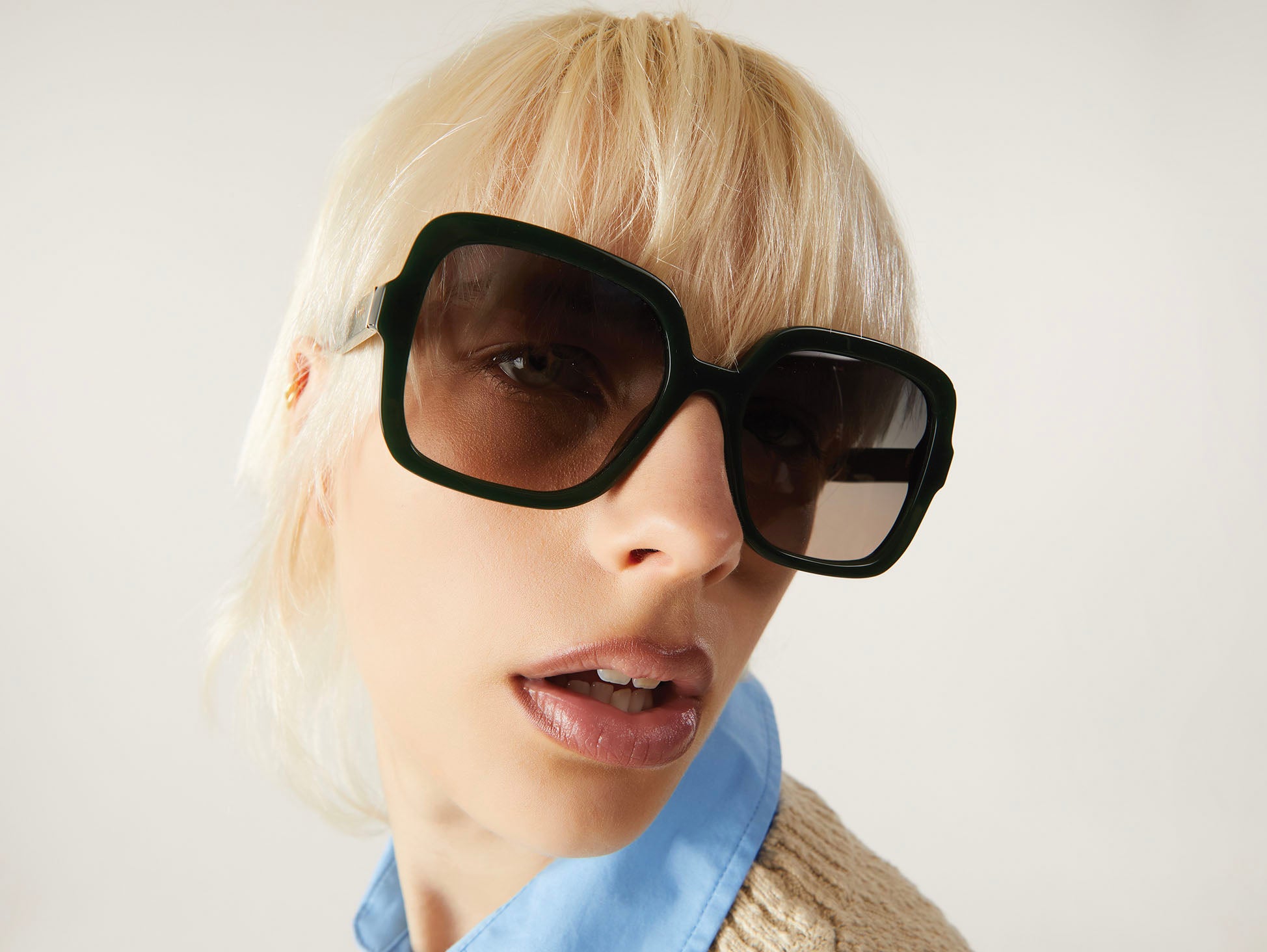 komono-miley-lunettes-de-soleil-hunter-white-gold-polaris-es-large image 3