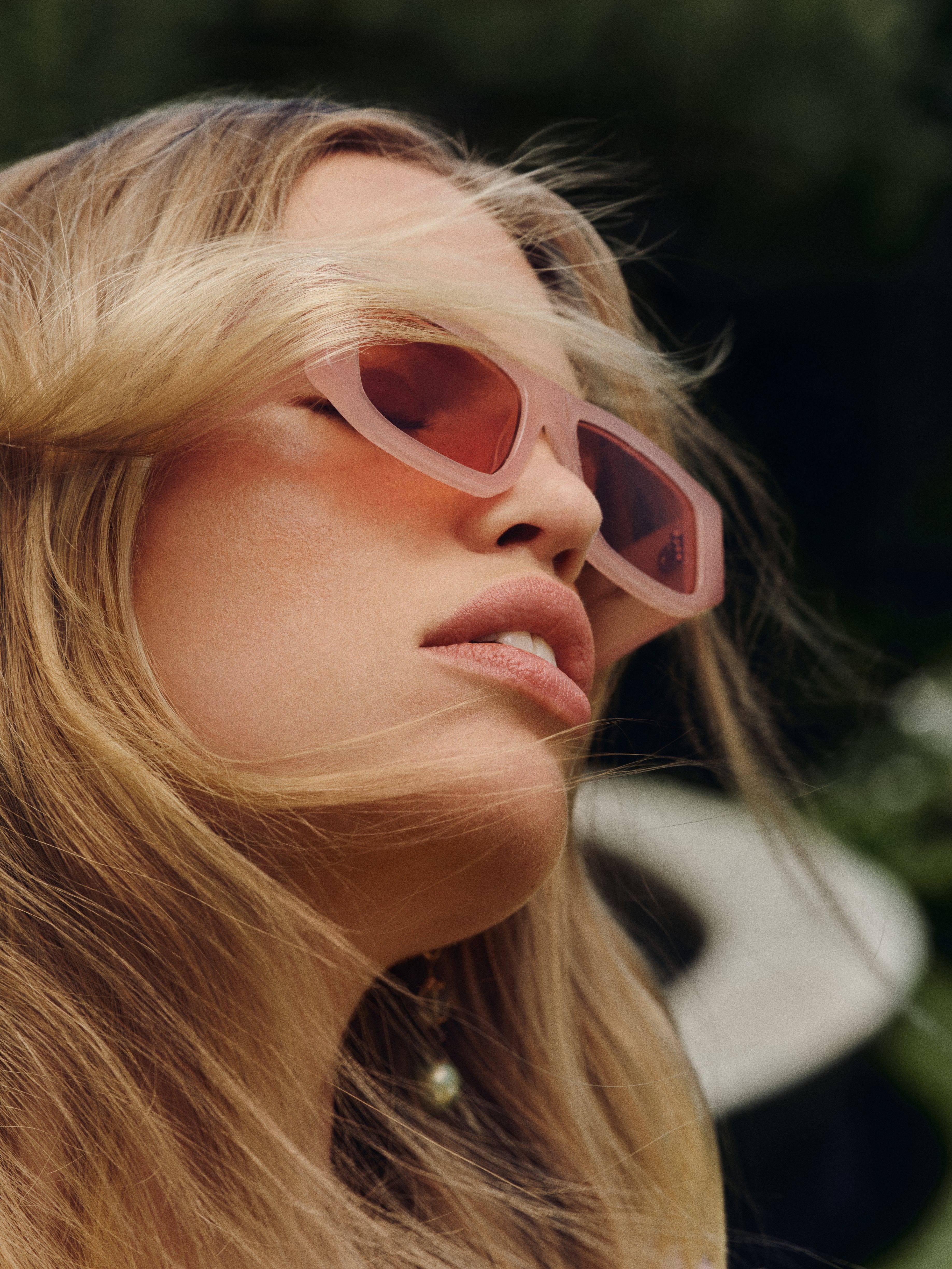jimmy-fairly-la-anna-x-reformation-lunettes-de-soleil-rectangulaires-oversize-en image 2