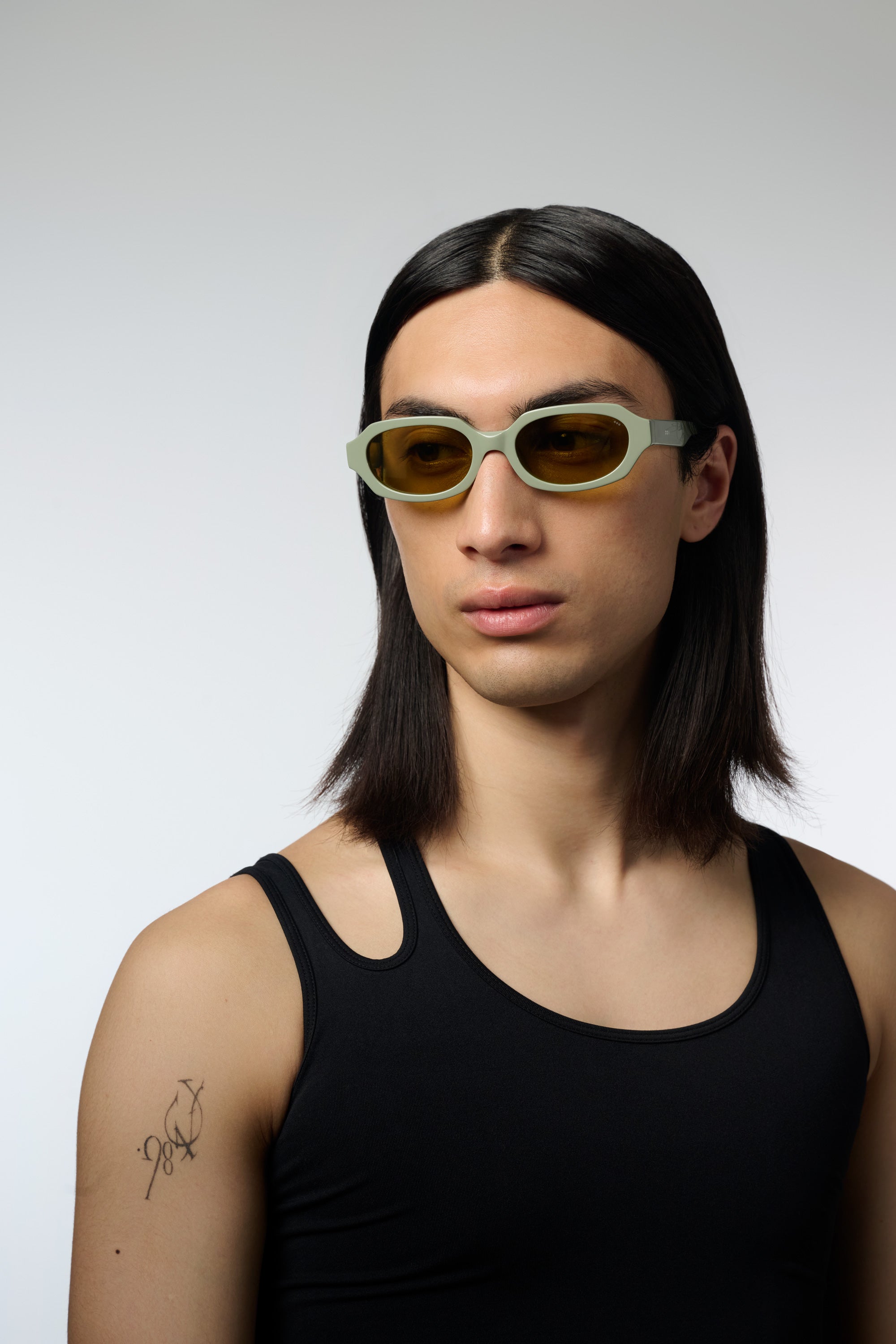 komono-devon-reese-green-pebble-lunettes image 3