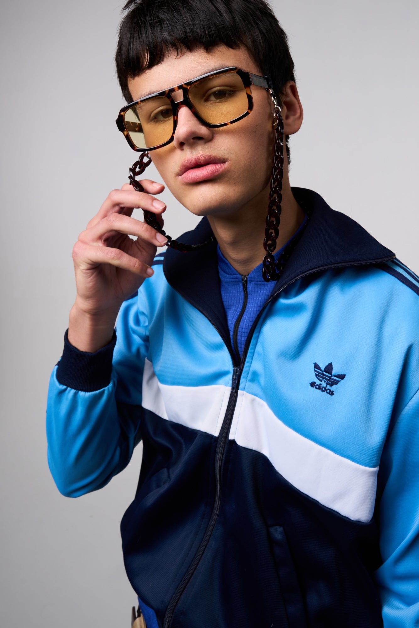komono-falcon-havana-lemon-lunettes-de-soleil-aviateur-carr-es-bio-nylon-translu image 5