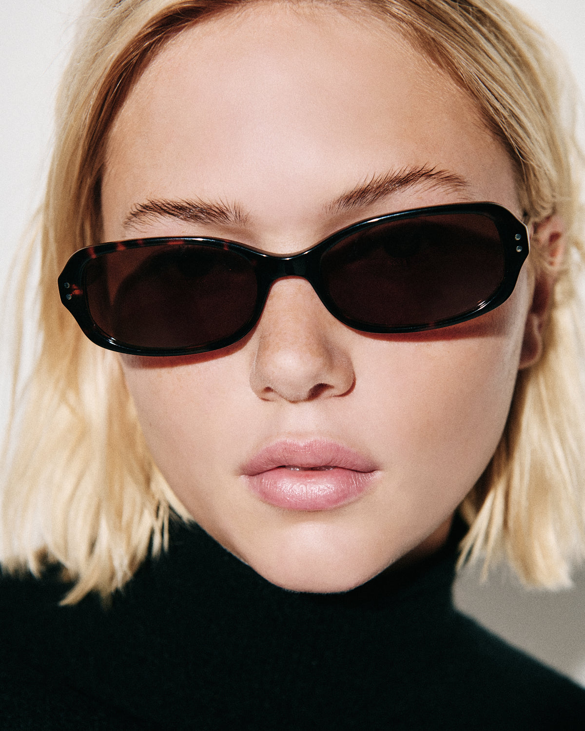 jimmy-fairly-la-appoline-lunettes-de-soleil-rectangulaires-en-ac-tate-caille-fon image 2