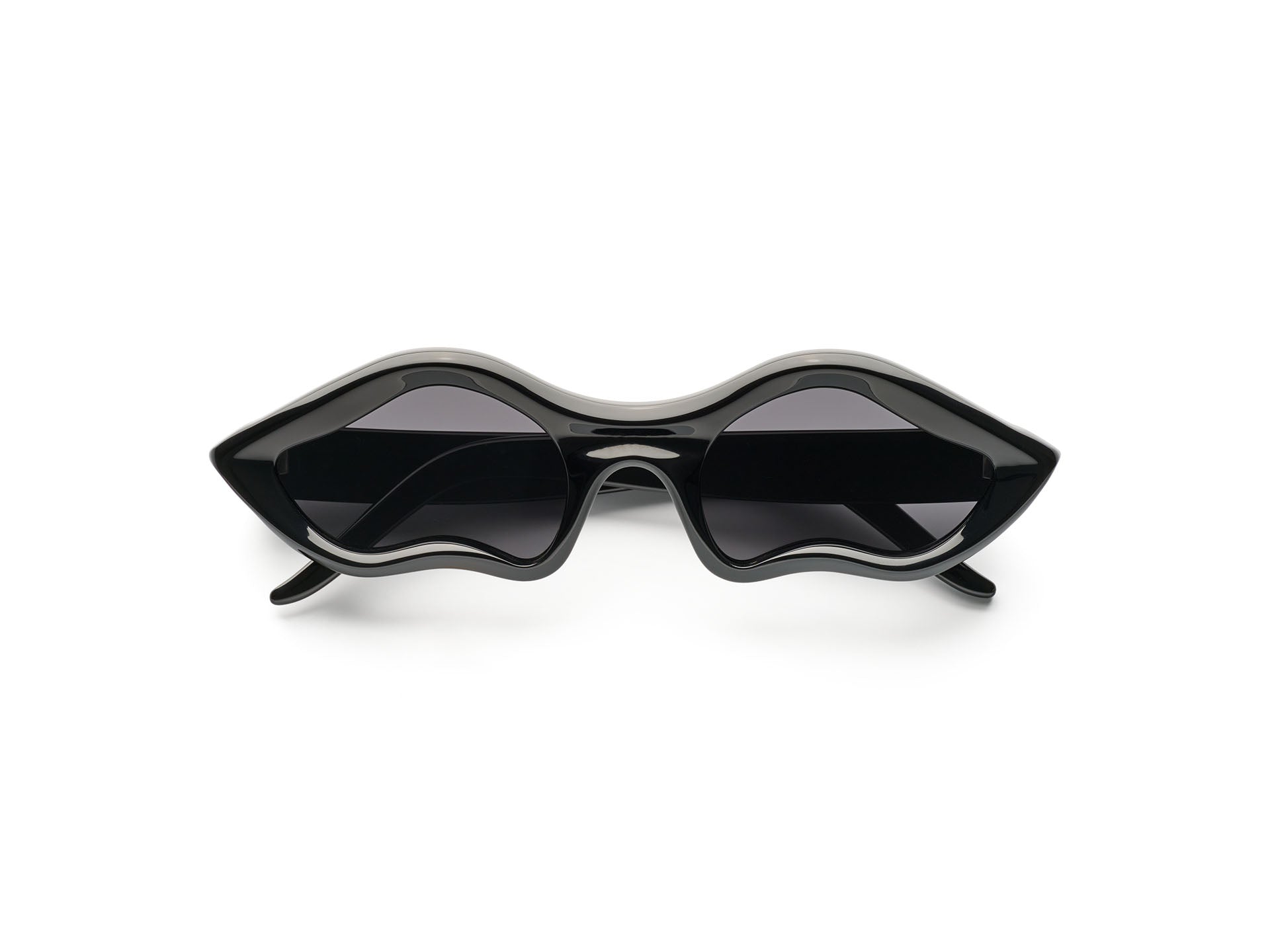 komono-x-byeongho-lee-black-smoke-lunettes-de-soleil-dition-collaboration image 1
