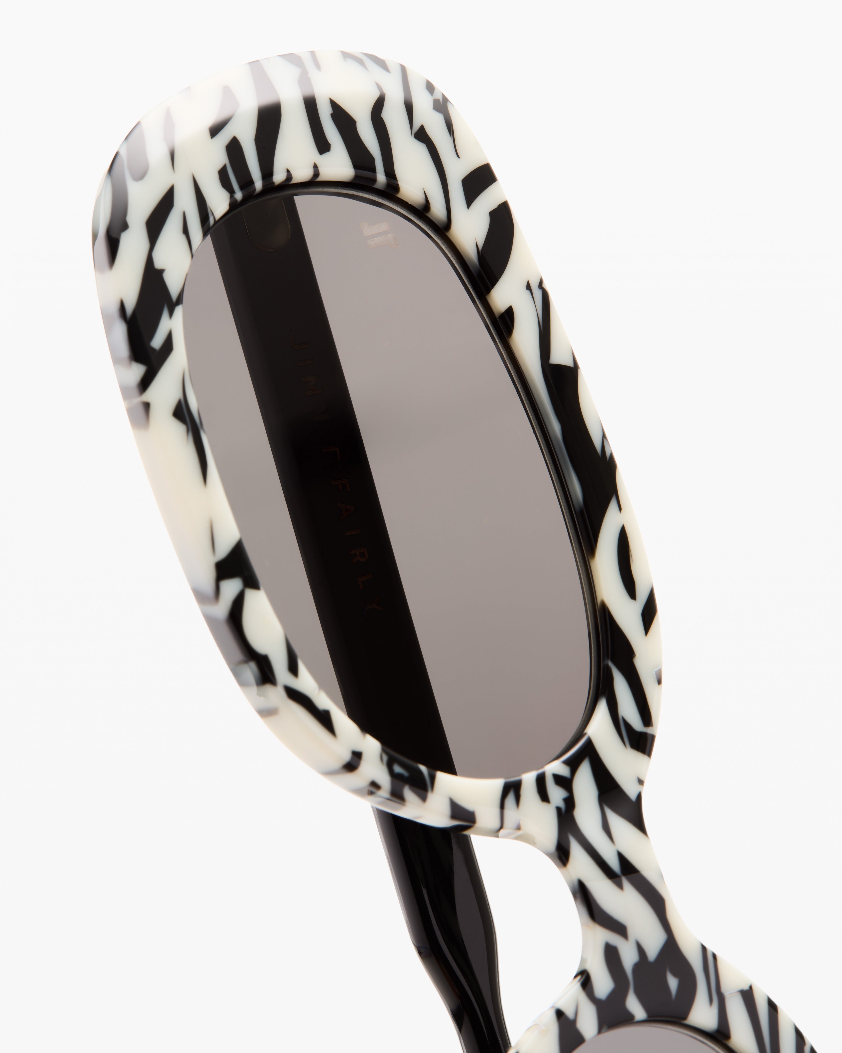 jimmy-fairly-la-yana-lunettes-de-soleil-rectangulaires-ac-tate-m-daillon-dor image 4