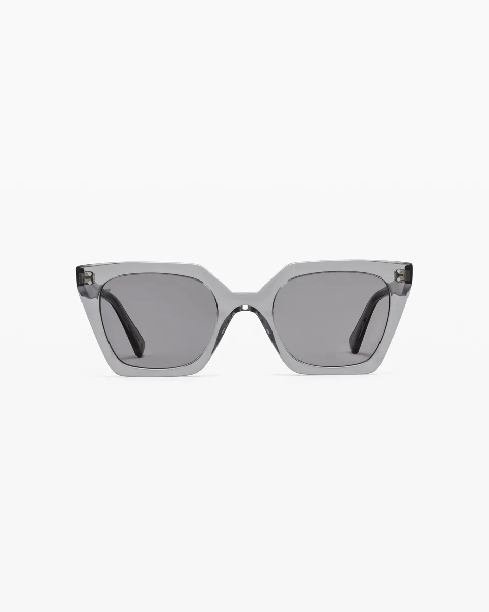 jimmy-fairly-la-barceloneta-lunettes-de-soleil-papillon-femme-gris image 1