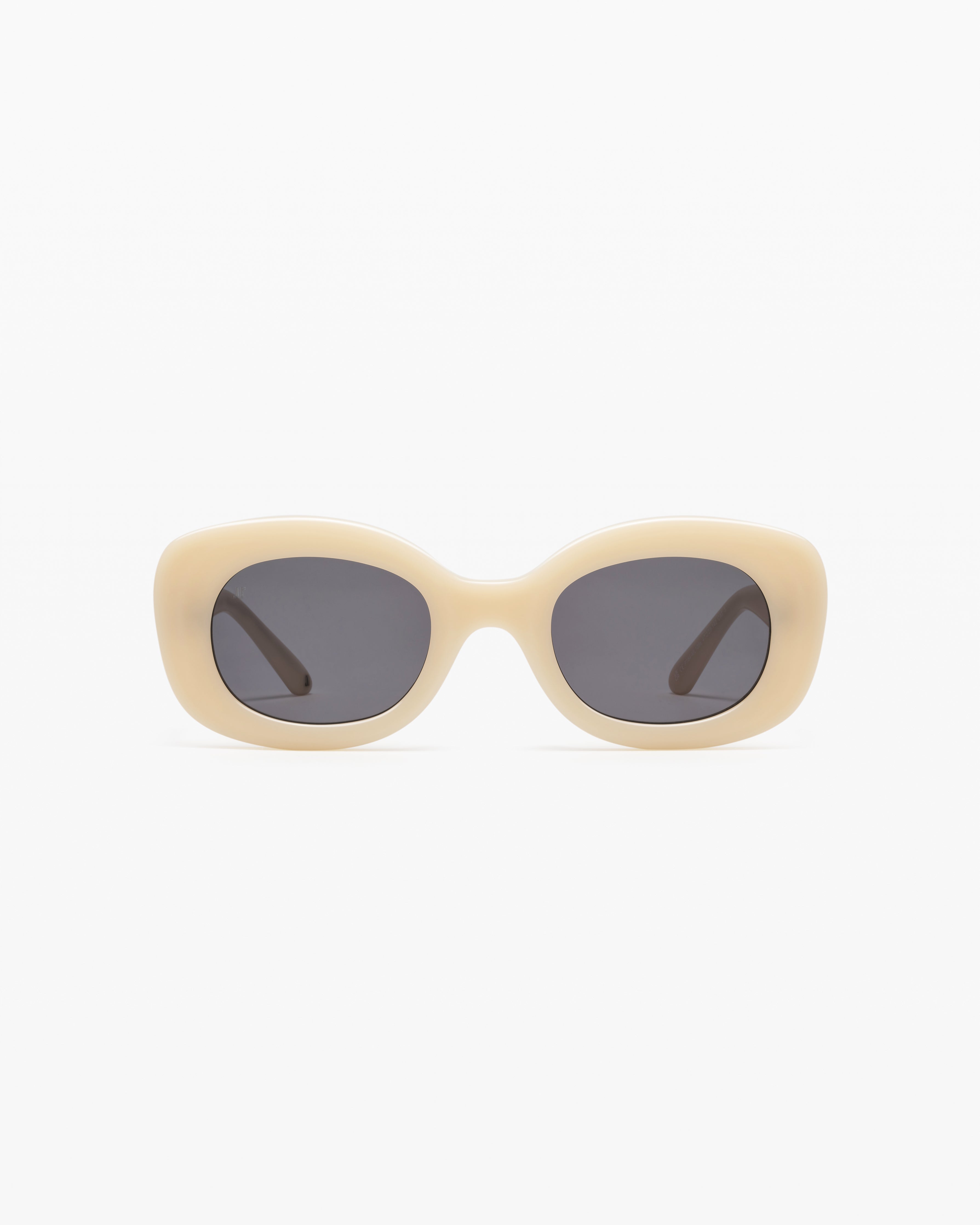 jimmy-fairly-la-cinnamon-lunettes-de-soleil-ovales-femme-ac-tate-cr-me image 1