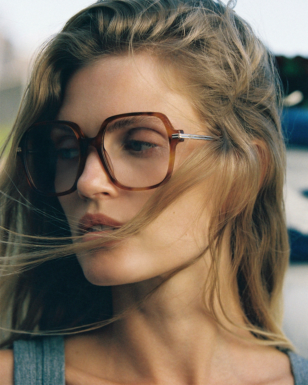 jimmy-fairly-la-bea-lunettes-de-vue-carr-es-oversize-en-ac-tate-et-acier-inoxyda image 4