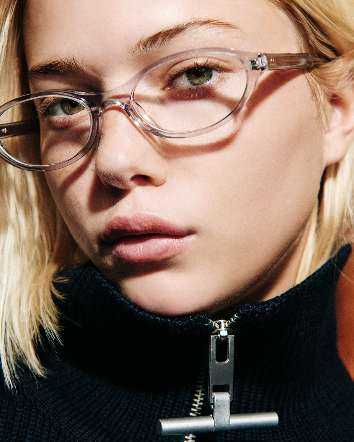 jimmy-fairly-la-meg-lunettes-de-vue-ovales-ac-tate-gris-look-90s image 2