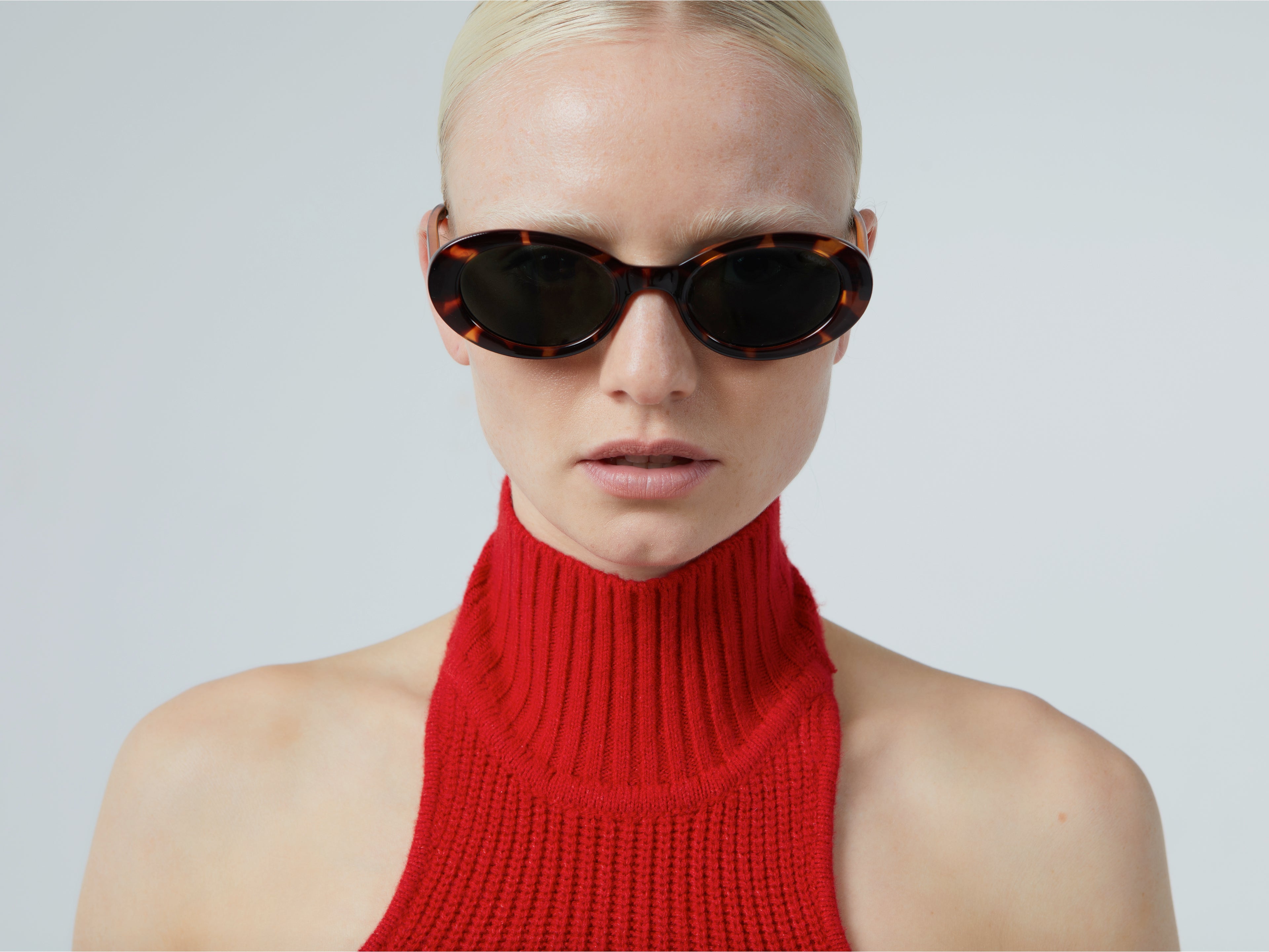 komono-ana-tortoise-lunettes-de-soleil-ovales-caille image 4