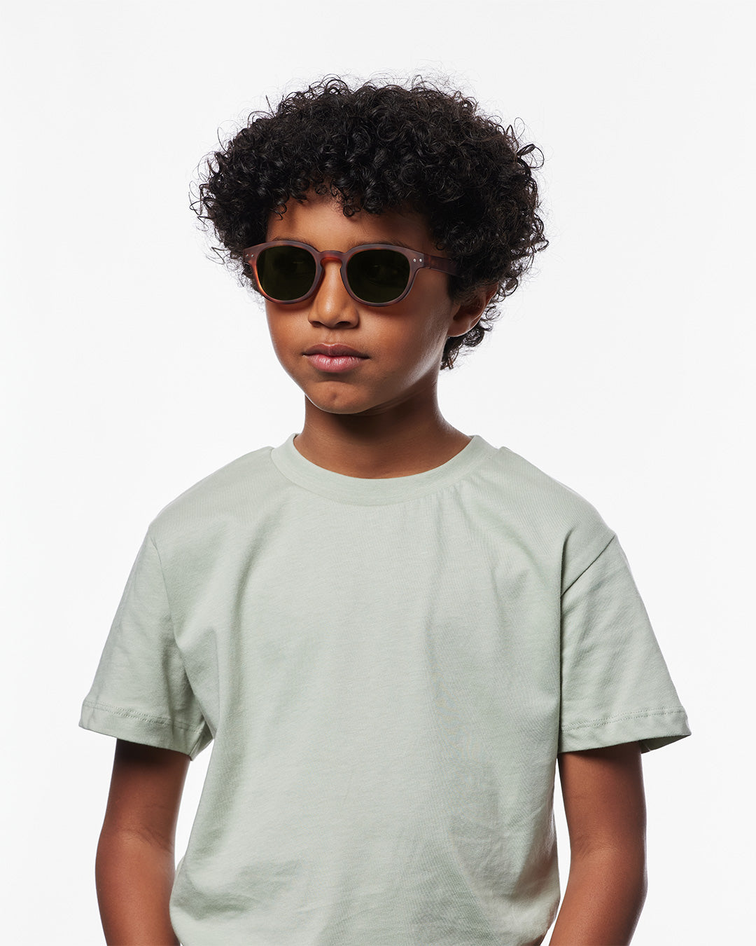 izipizi-child-c-havane-polarized-lunettes-de-soleil-enfant-biosourc-es-verres-po image 7