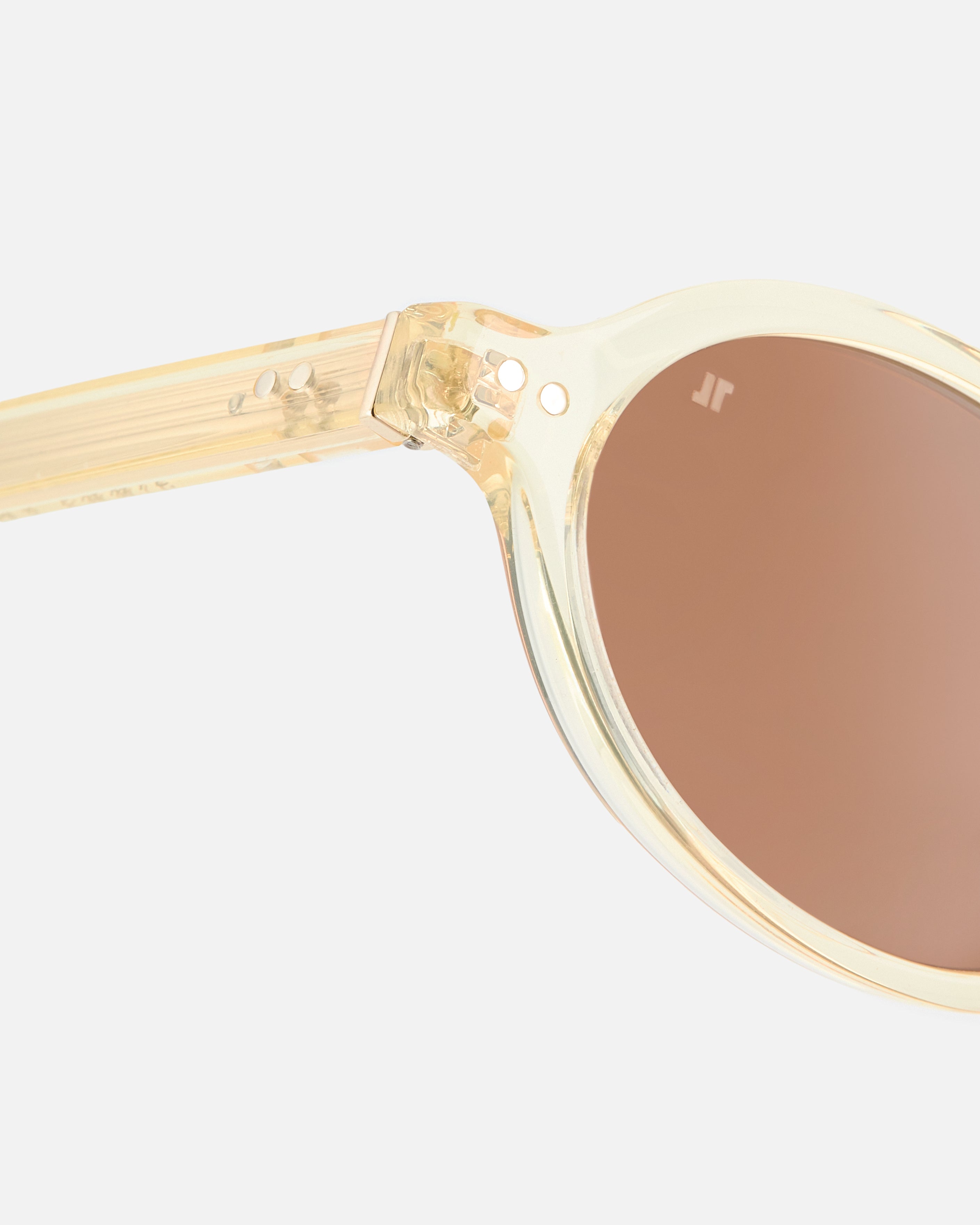 jimmy-fairly-la-elvie-lunettes-de-soleil-ovales-en-ac-tate-de-cellulose-verres-c image 4