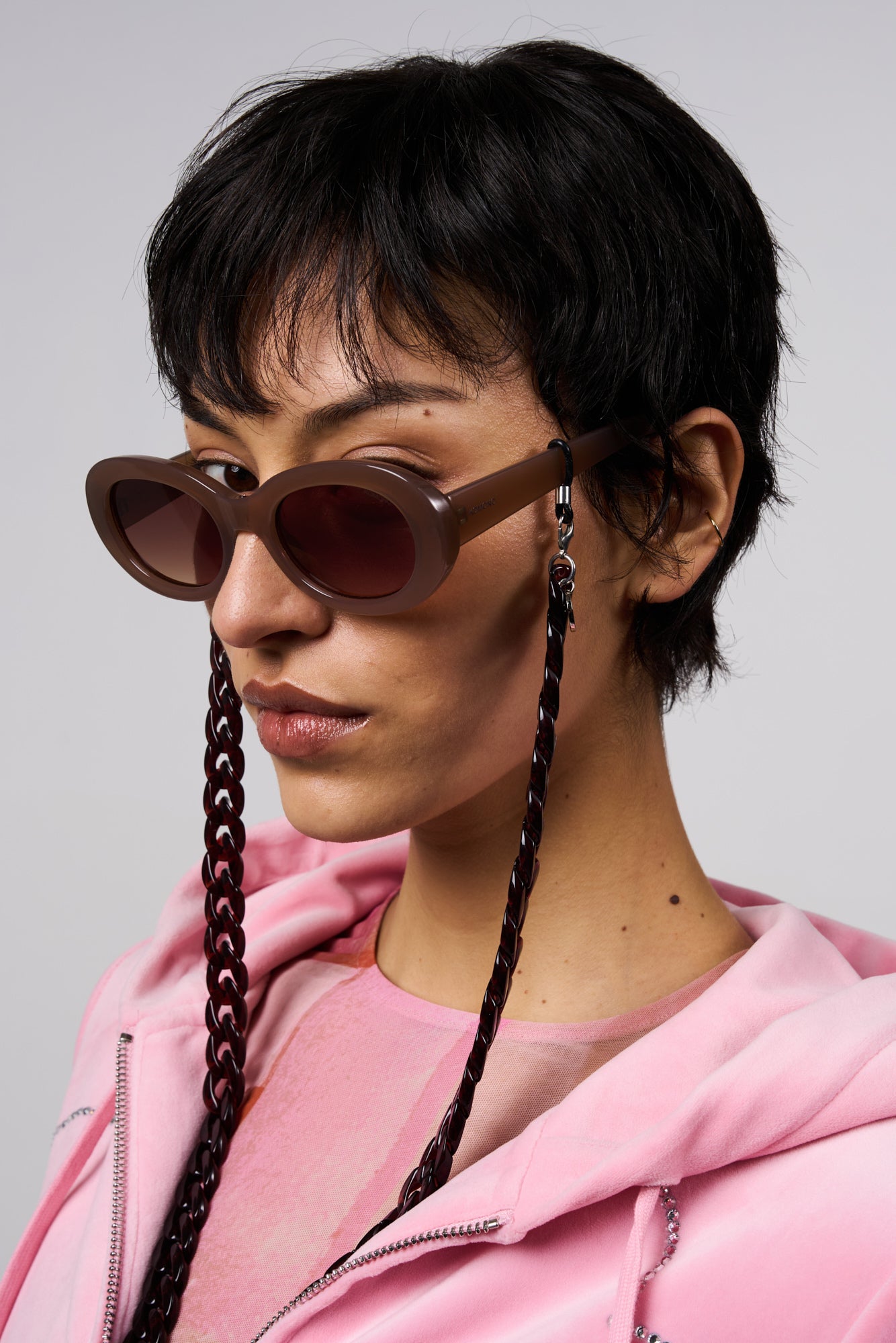 komono-luna-sahara-lunettes-de-soleil-ovales-unisexes-en-ac-tate-recycl-d-grad-b image 4