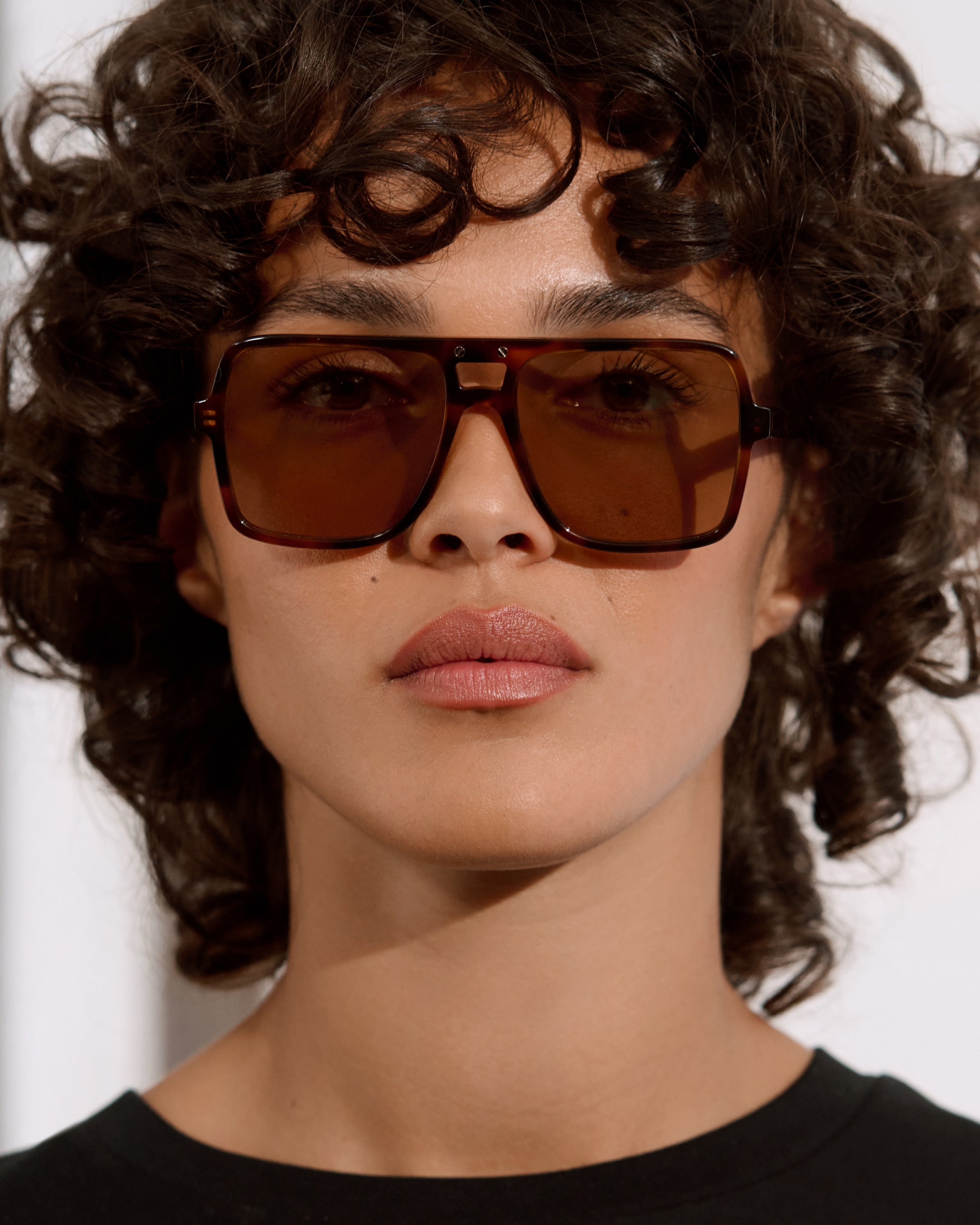jimmy-fairly-la-nax-s-lunettes-de-soleil-aviateur-femme image 4