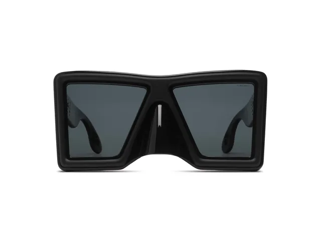 komono-otherworldly-black-lunettes-de-soleil-dition-walter-van-beirendonck-coupe image 1