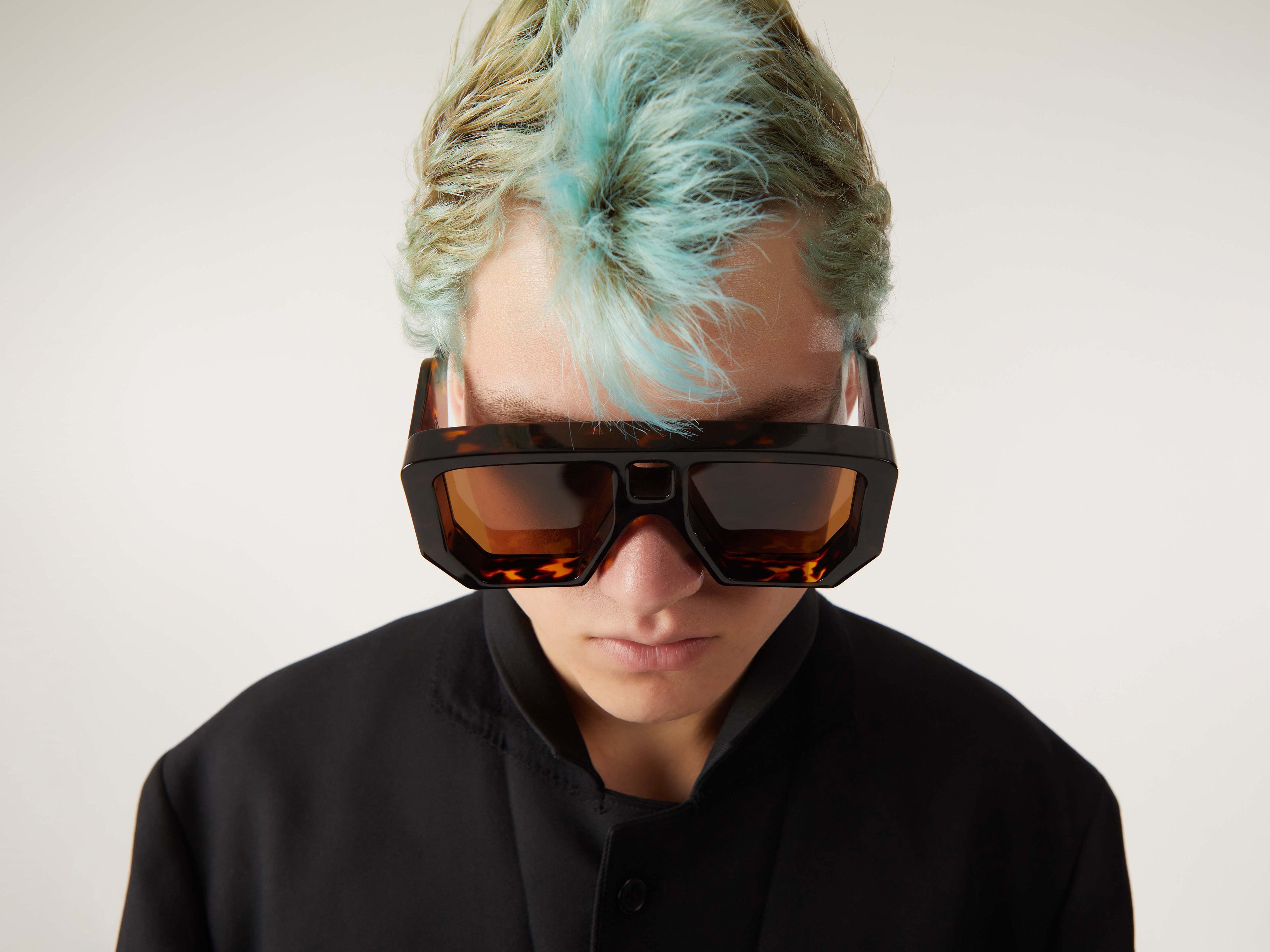 komono-x-igor-dieryck-tortoise-lunettes-extra-large image 4